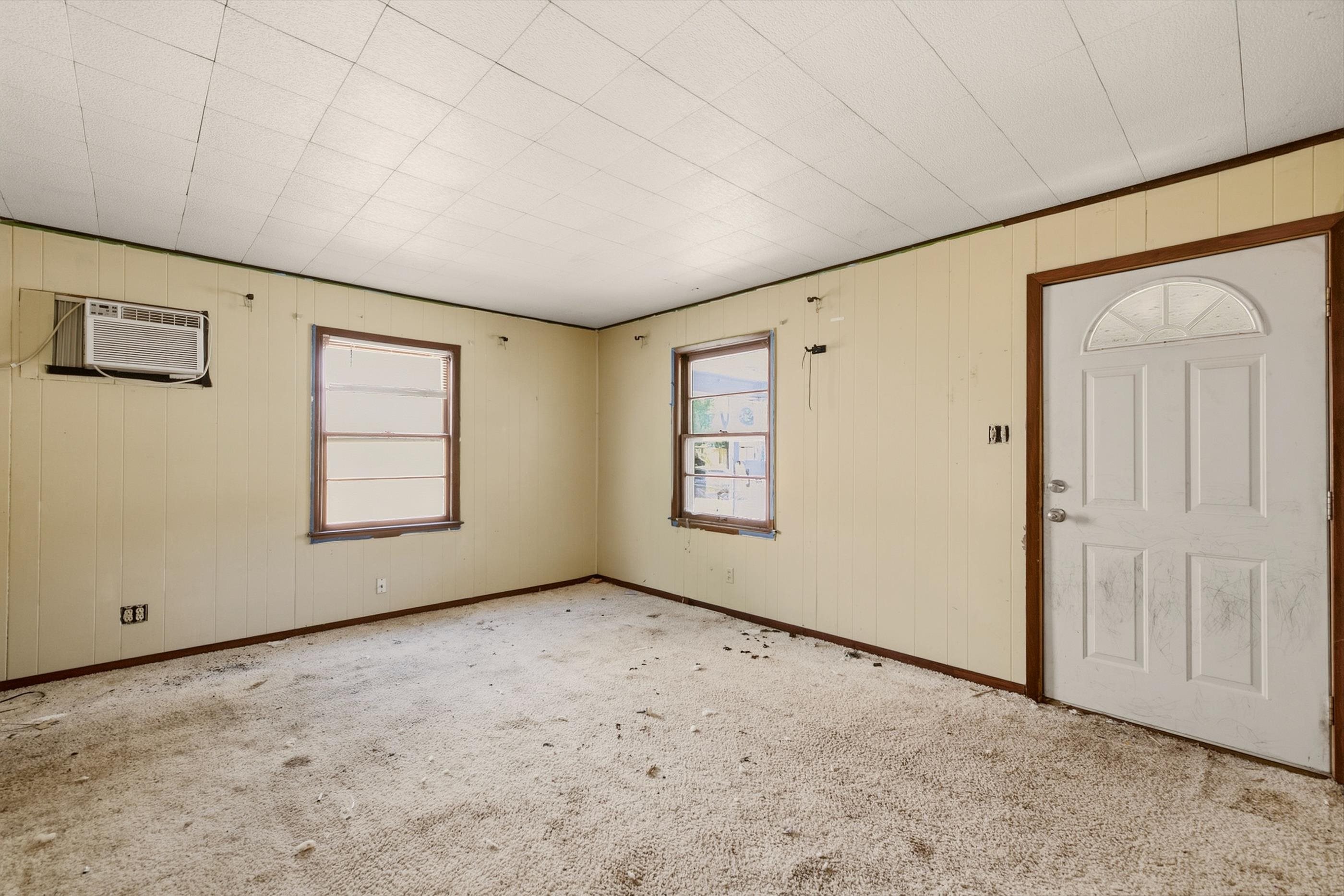 2027 S Madison Ave Property Photo 14