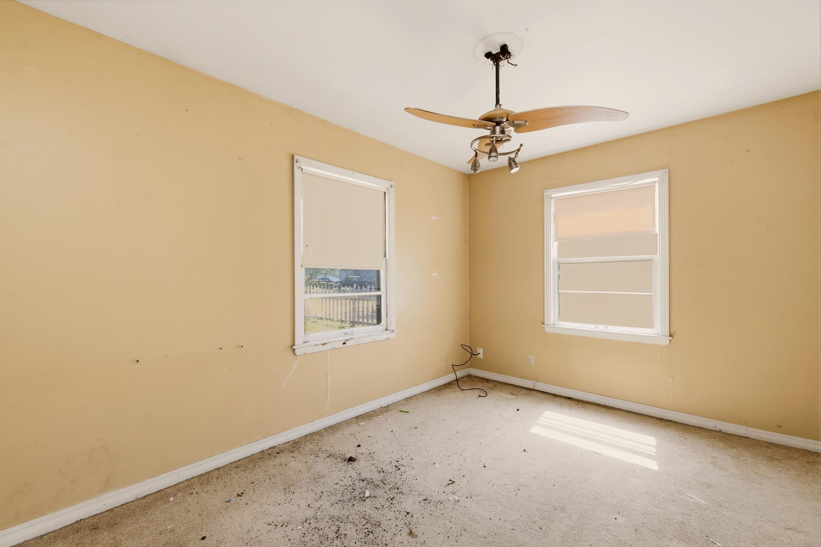 2027 S Madison Ave Property Photo 25