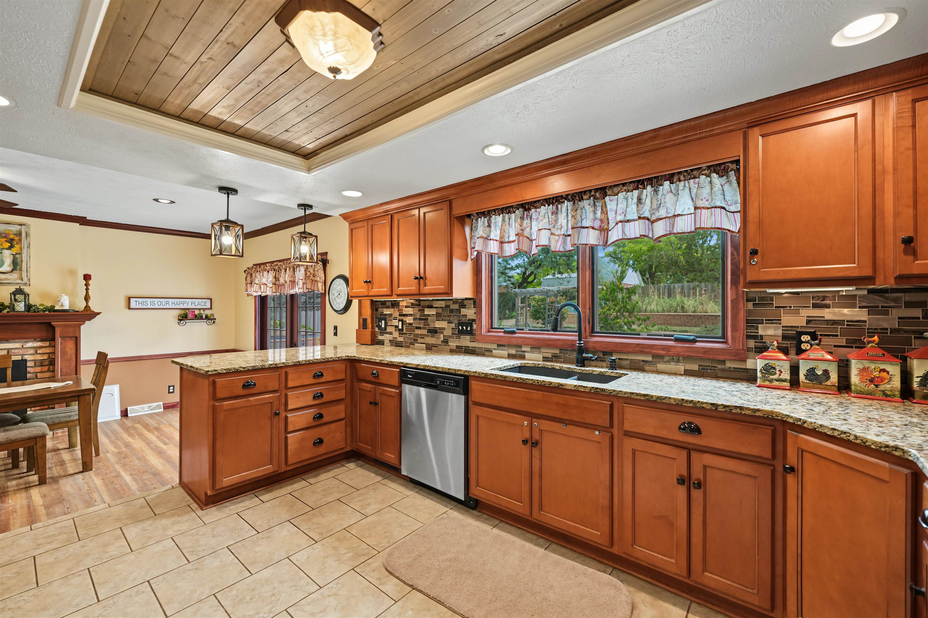 243 Seitz Dr. Property Photo 20