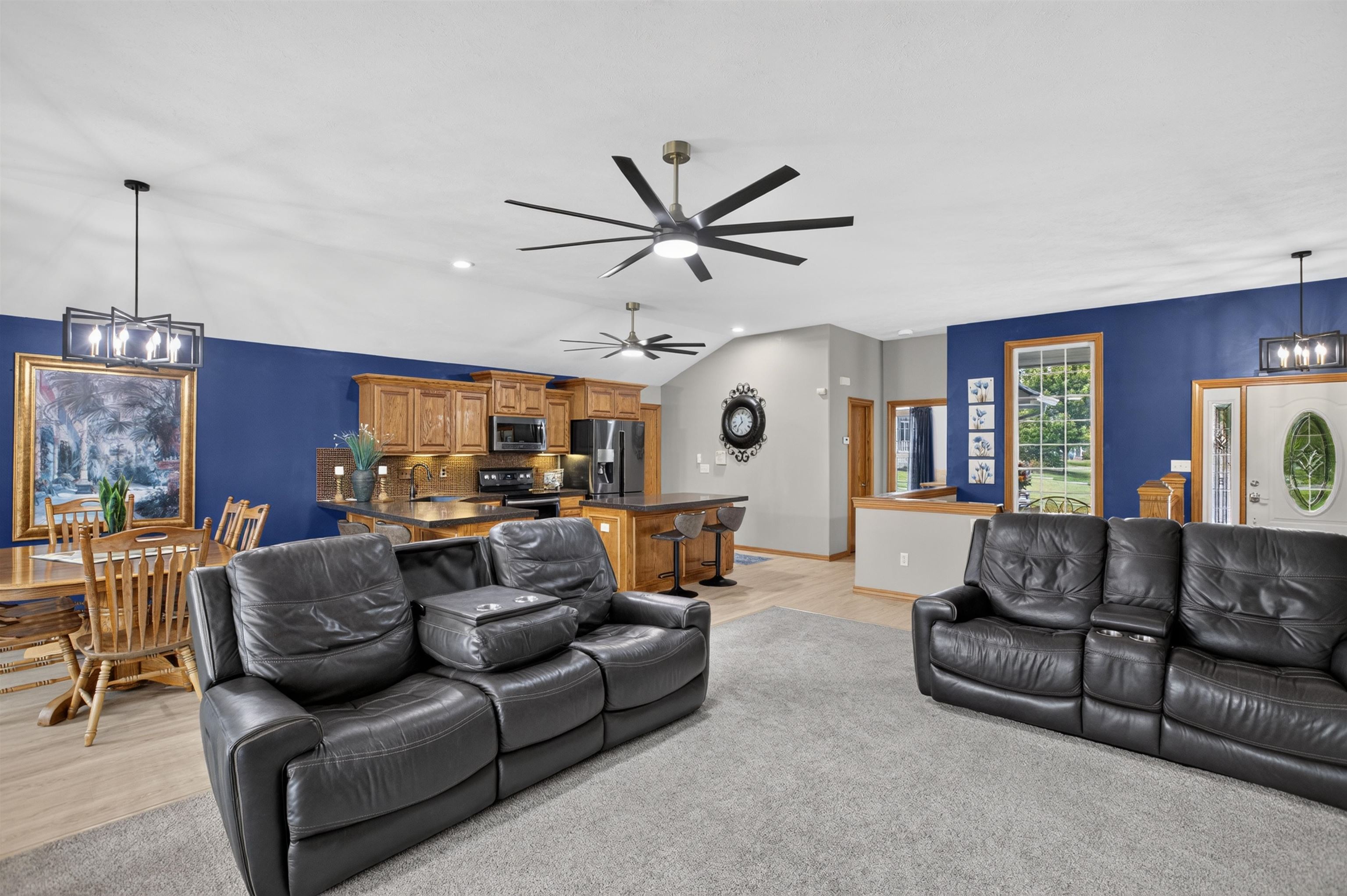 6703 E Summerside Pl Property Photo 8