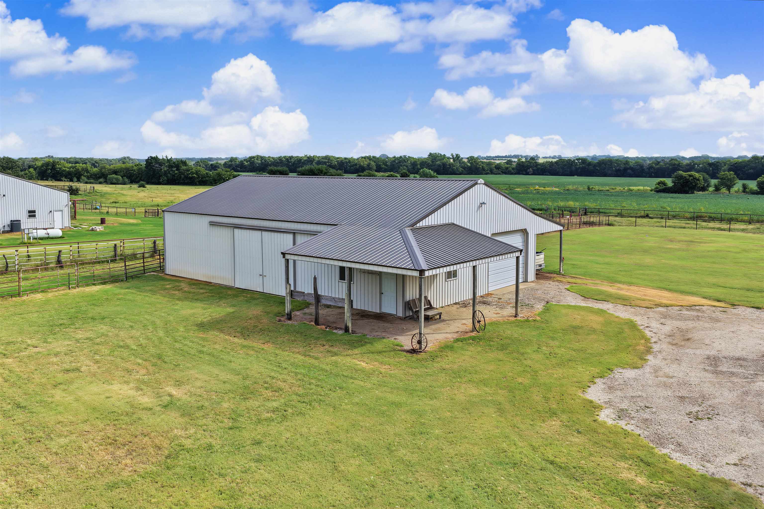 2418 Flag Rd Property Photo 30