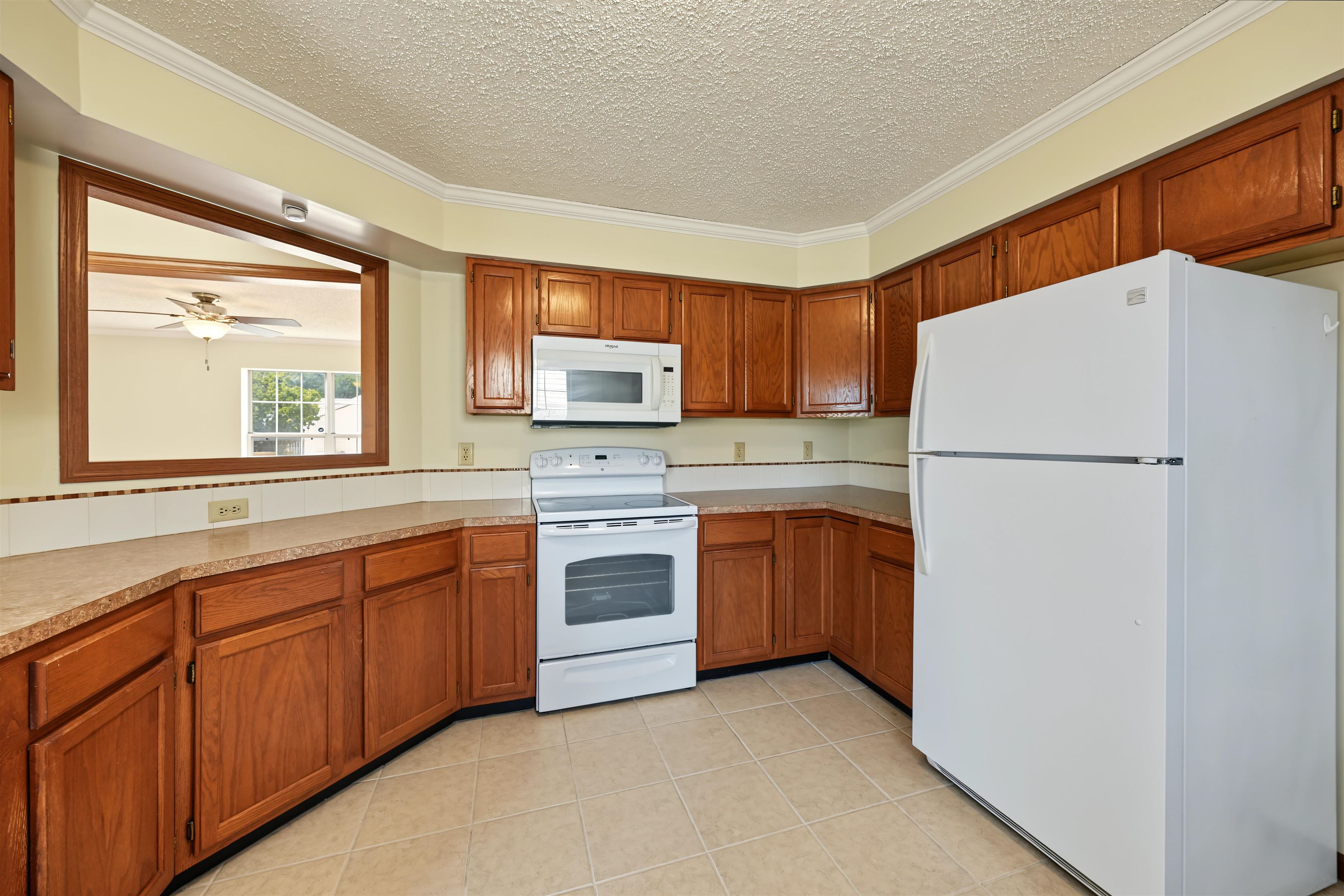 3045 Marcella Dr. Property Photo 10