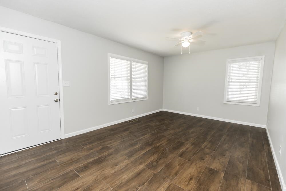 819 Choctaw Property Photo 3