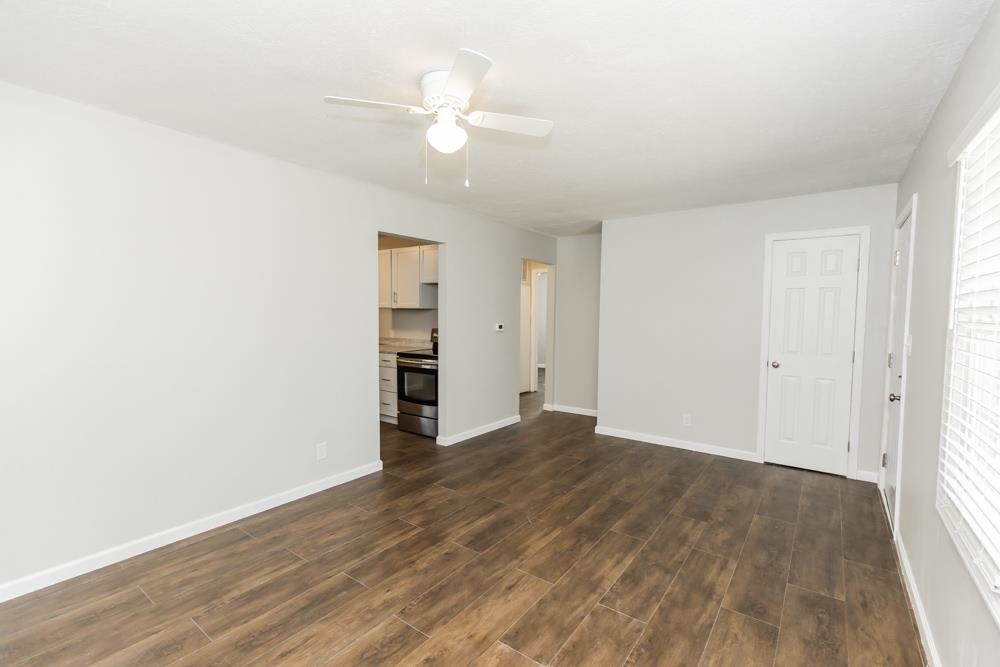 819 Choctaw Property Photo 4