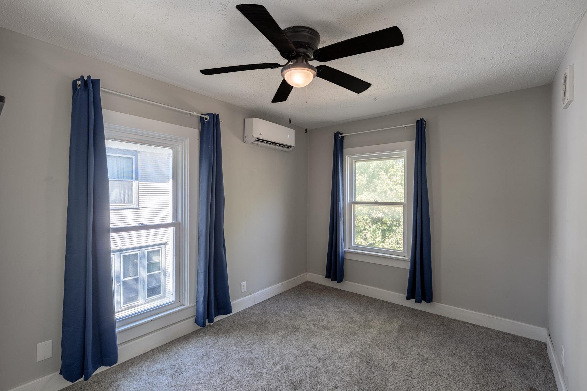706 W Ash Street Property Photo 18