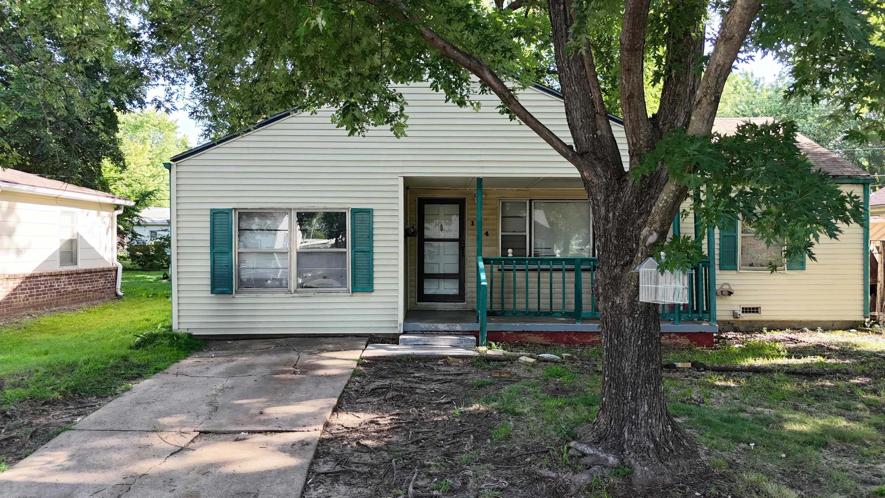 134 Stanley Dr. Property Photo 27