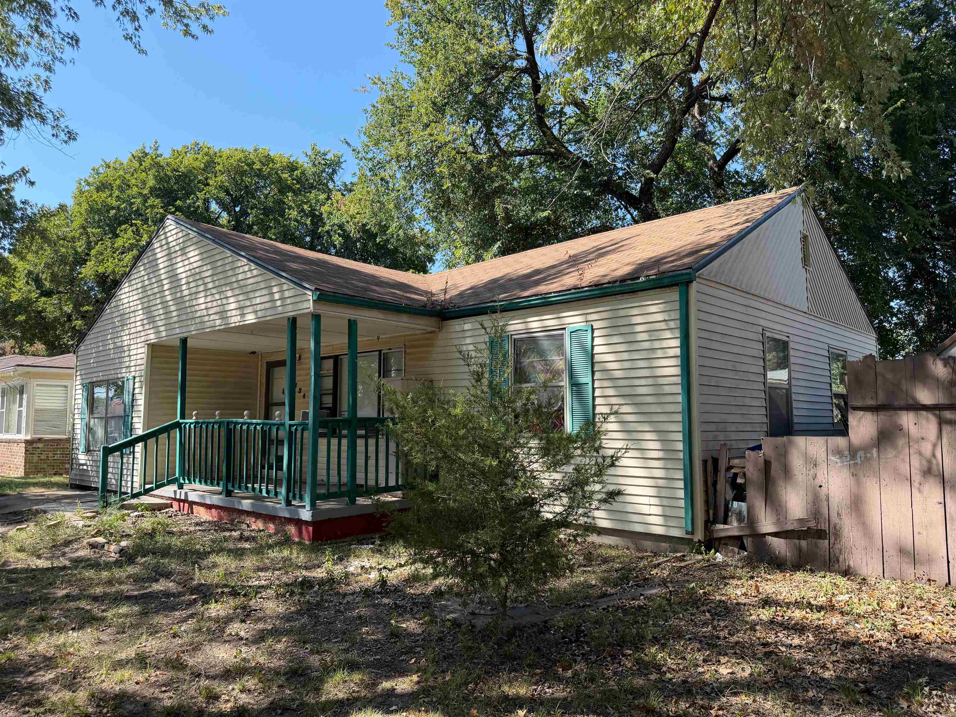 134 Stanley Dr. Property Photo 28