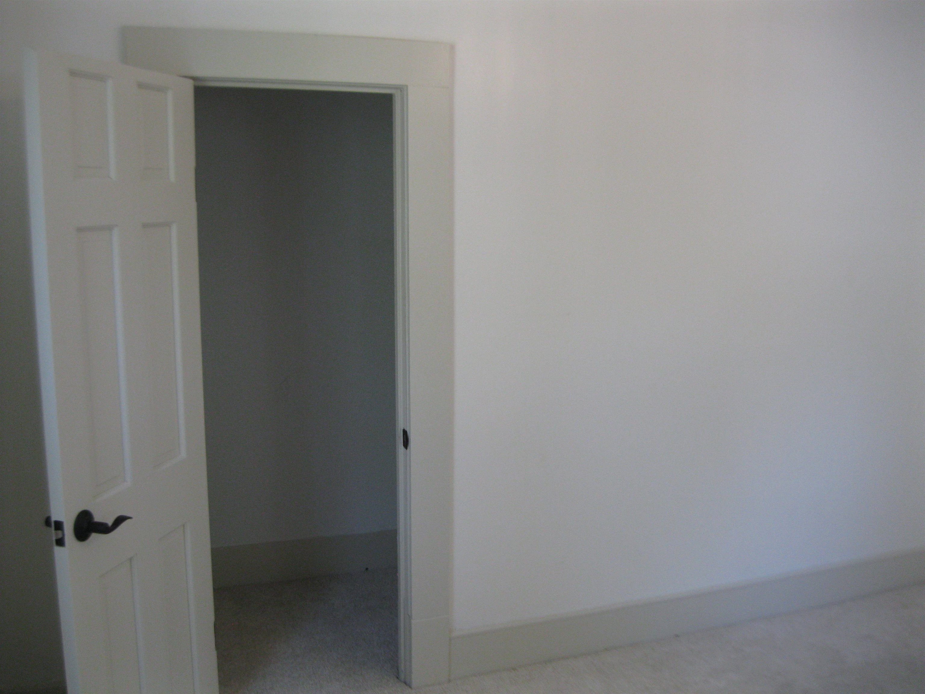209 N Oak Property Photo 6