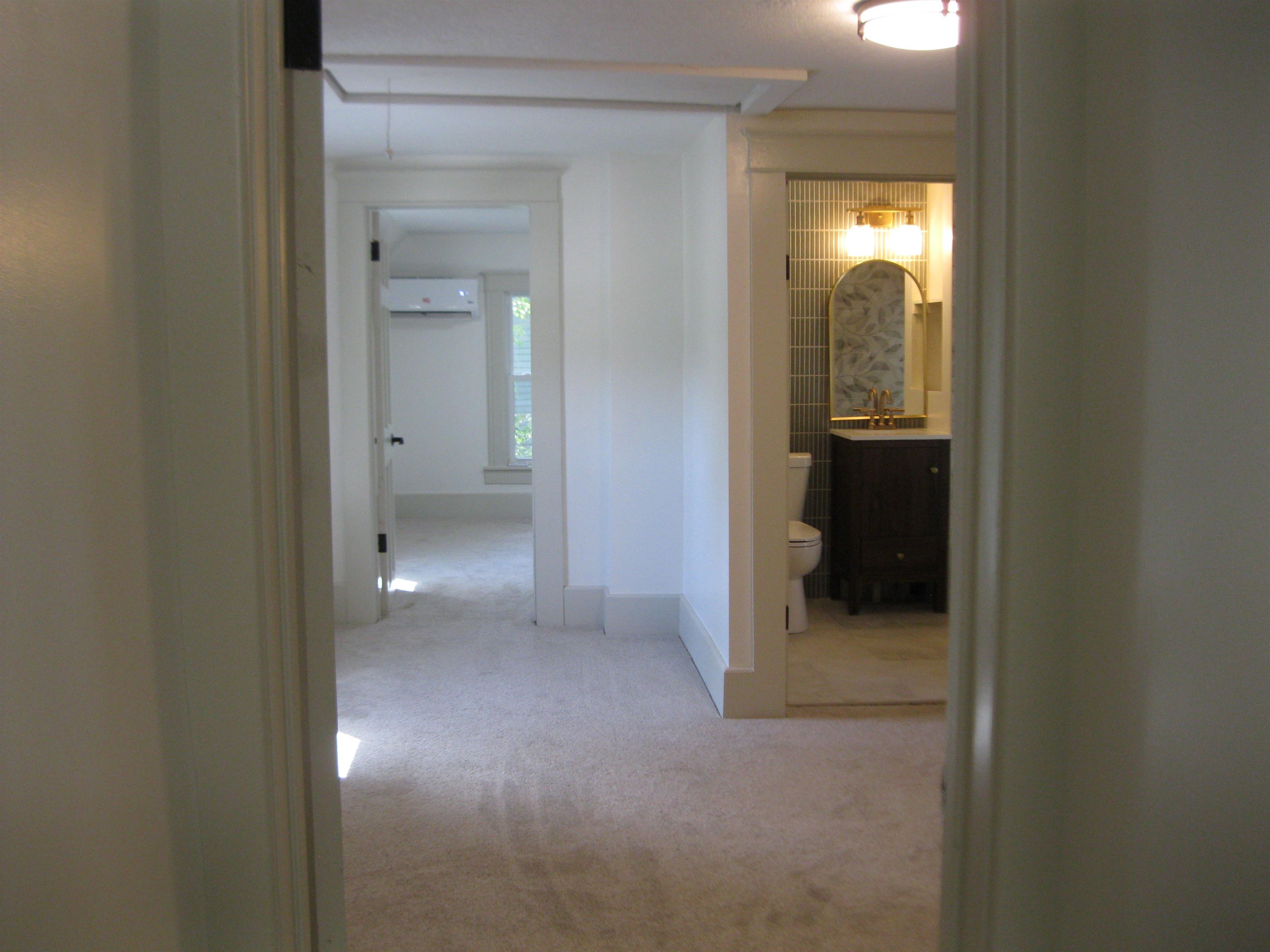 209 N Oak Property Photo 18