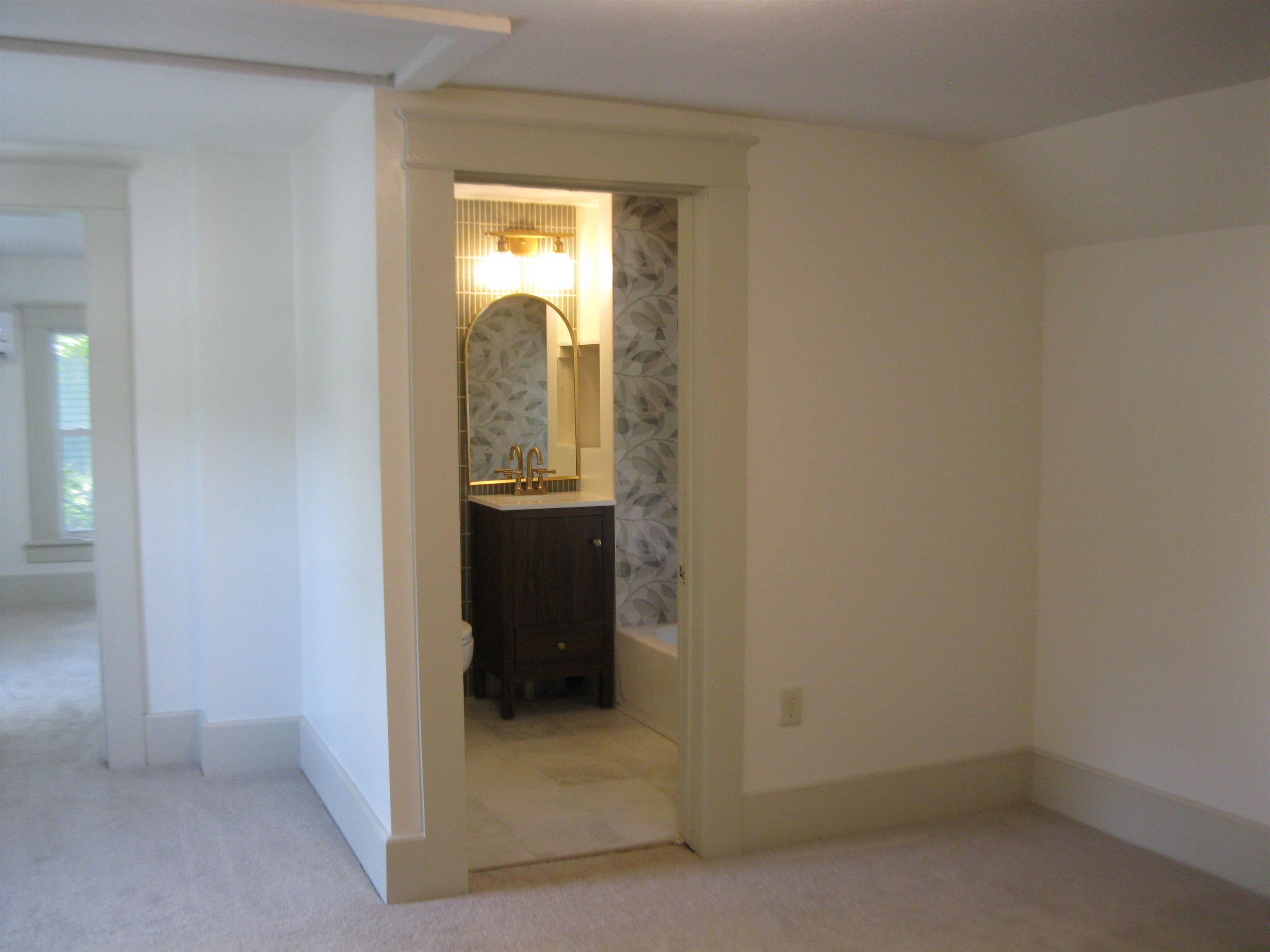 209 N Oak Property Photo 19