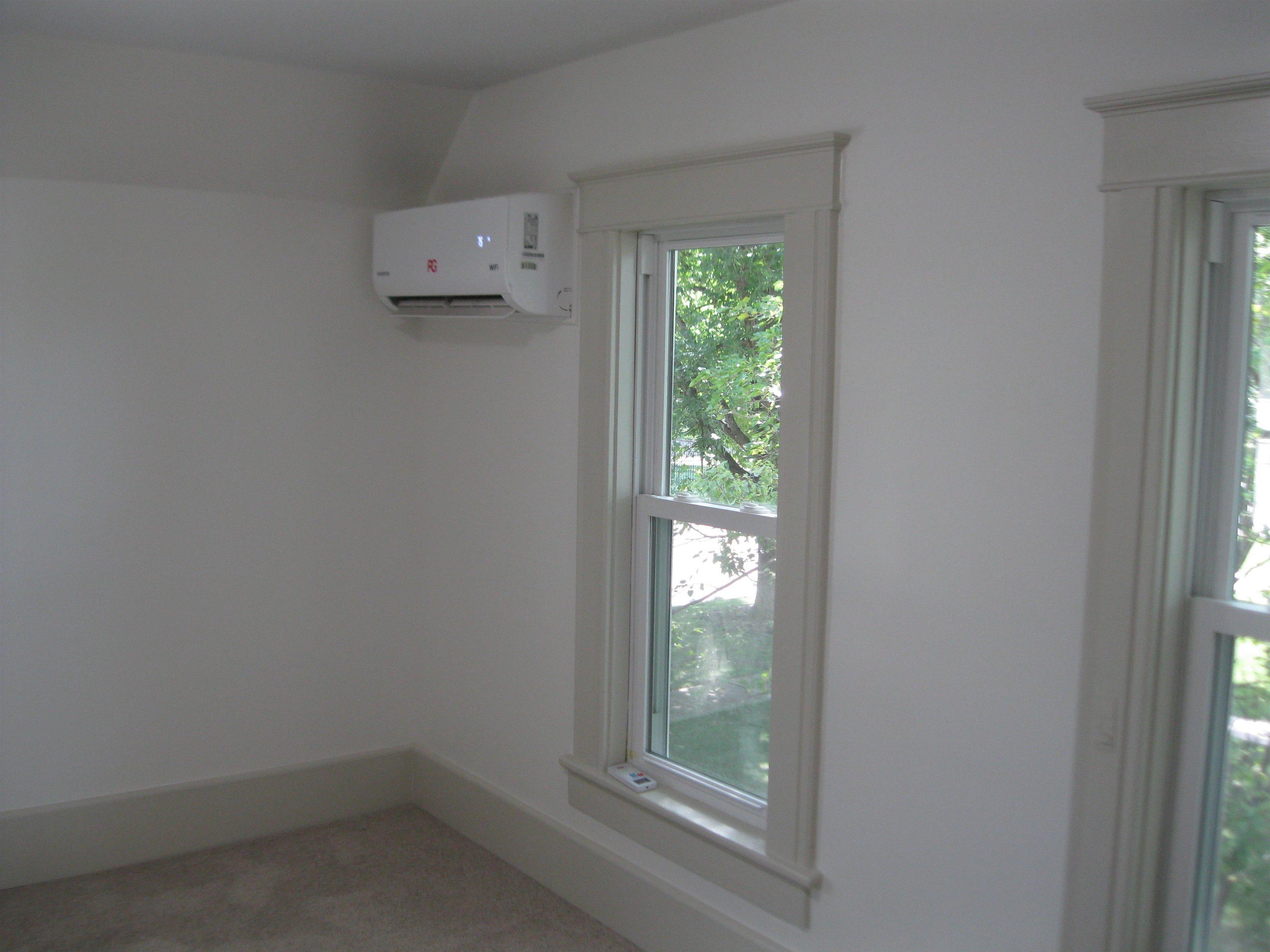 209 N Oak Property Photo 23