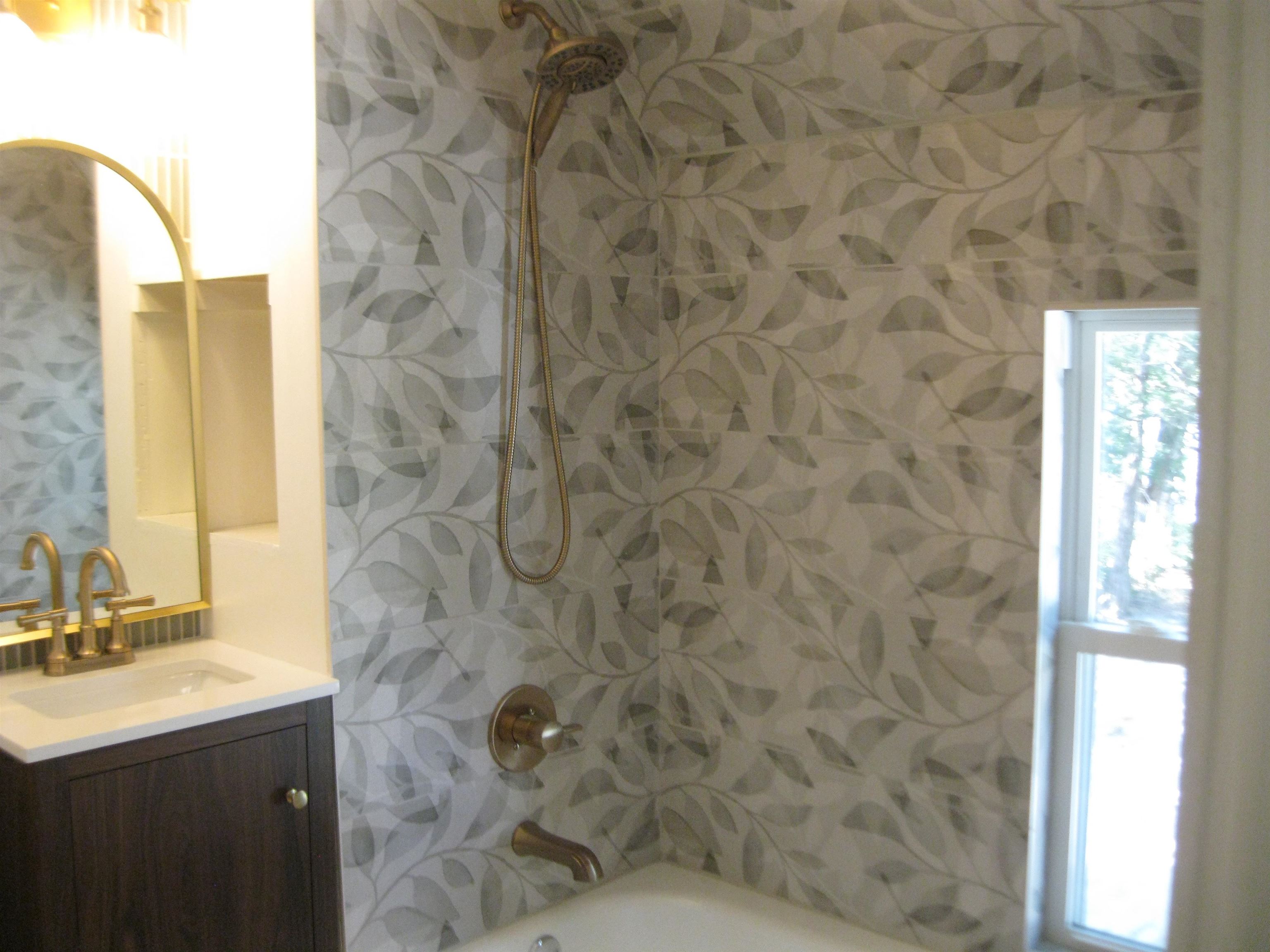 209 N Oak Property Photo 24