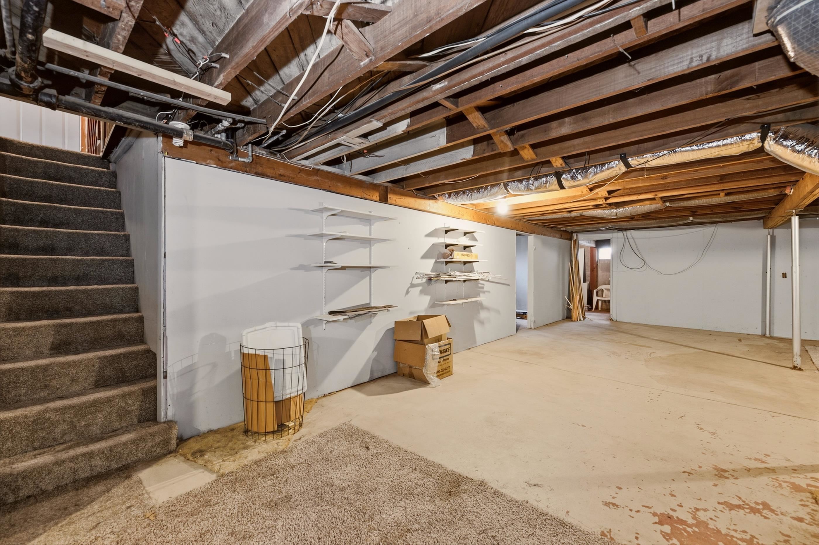 319 E Copeland Property Photo 30