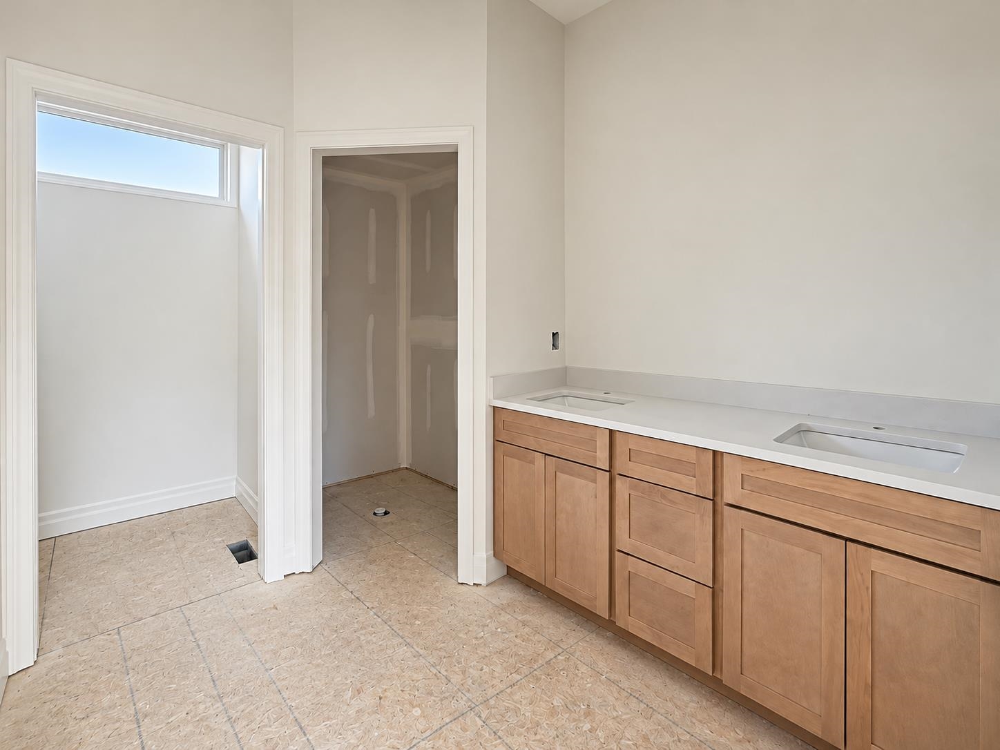 5861 N St. Paul Ct. Property Photo 17
