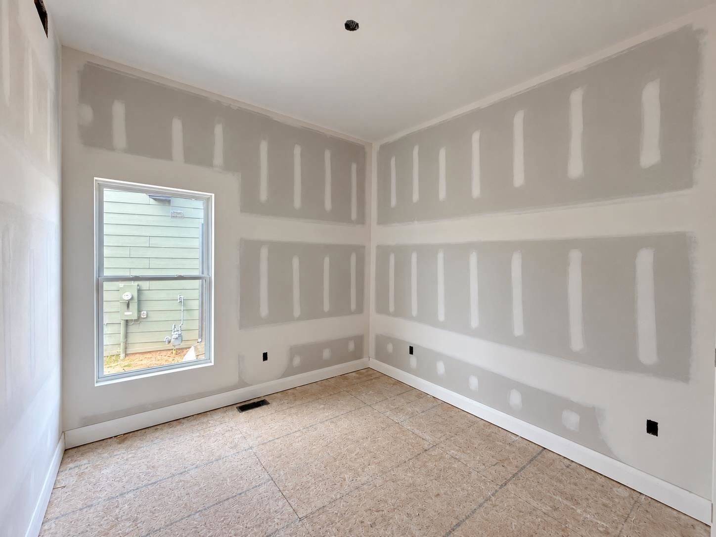 5861 N St. Paul Ct. Property Photo 23