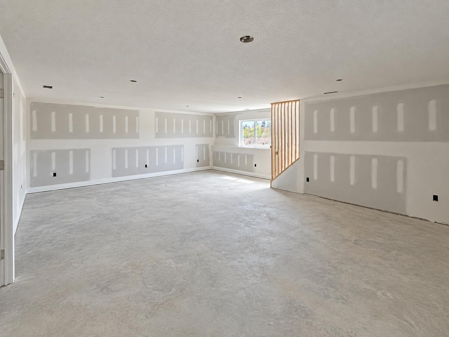 5861 N St. Paul Ct. Property Photo 27