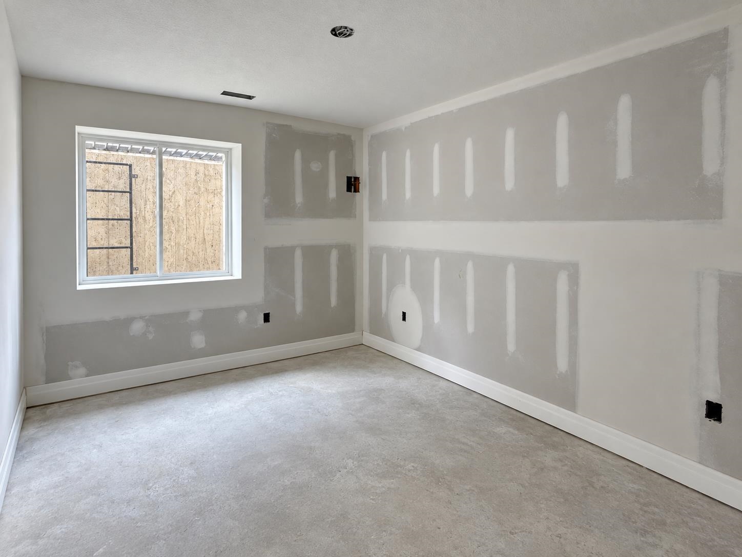 5861 N St. Paul Ct. Property Photo 33