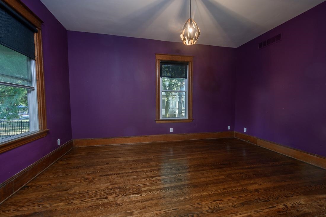 302 N Commercial Property Photo 5