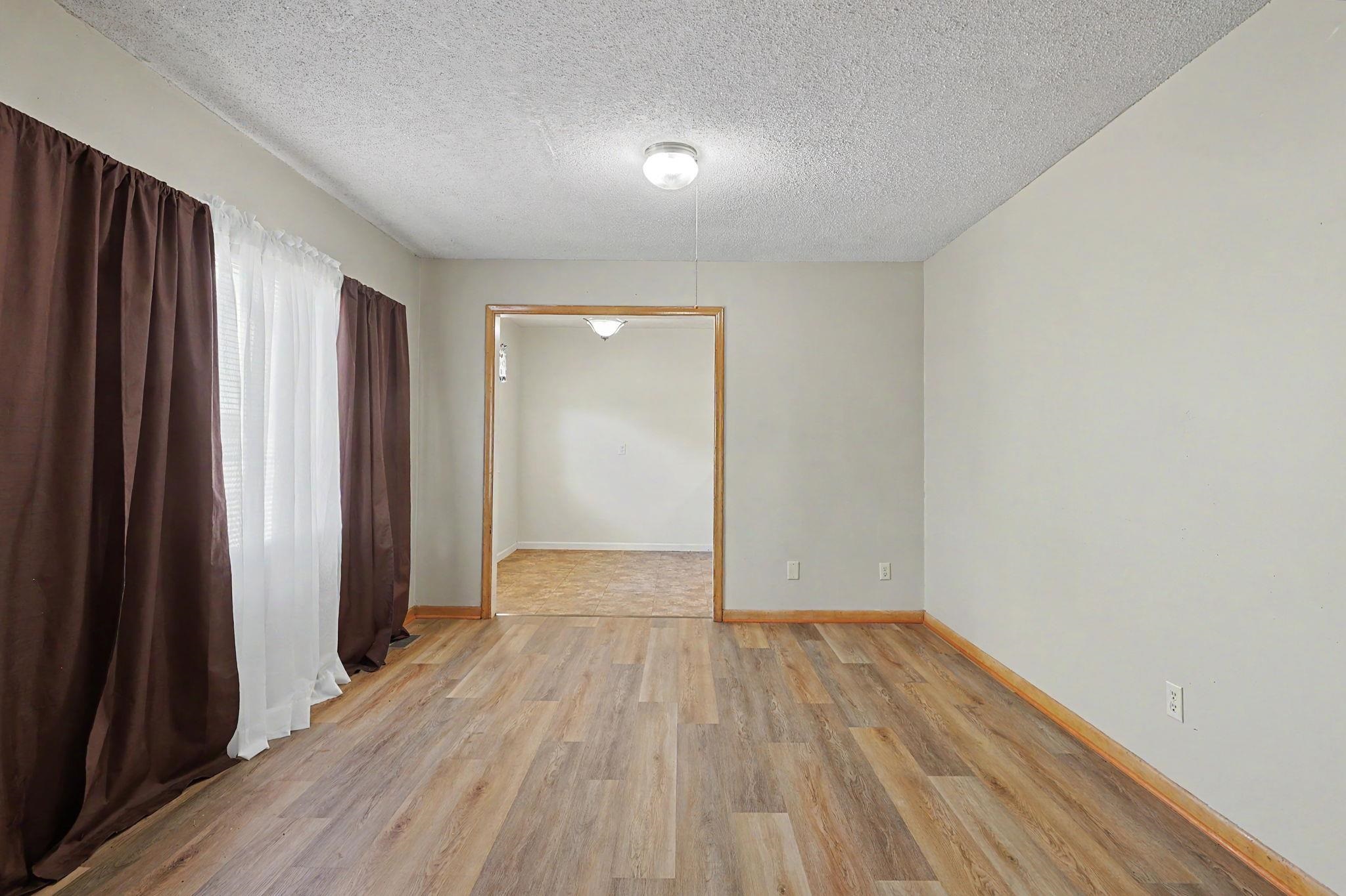 6534 S Mabel St. Property Photo 7
