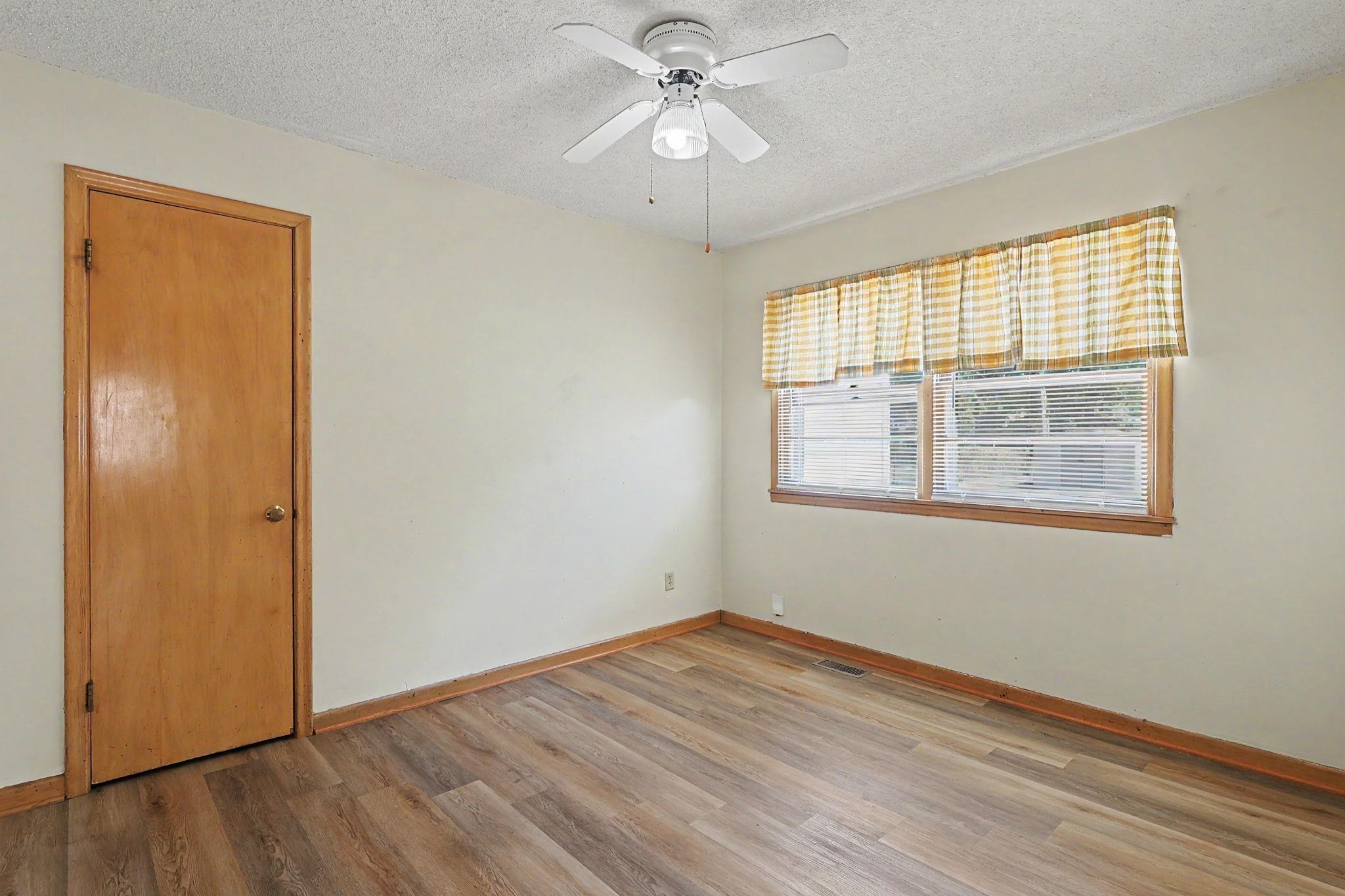 6534 S Mabel St. Property Photo 15