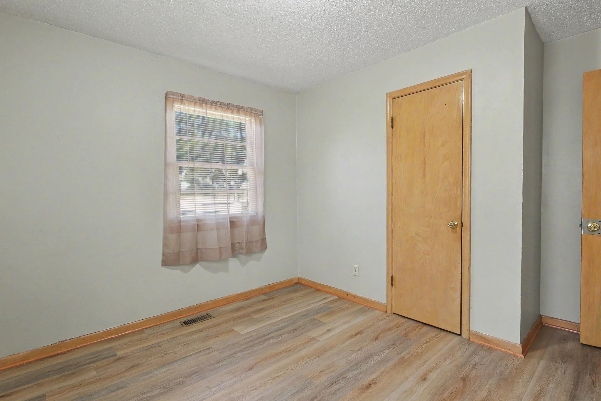 6534 S Mabel St. Property Photo 18