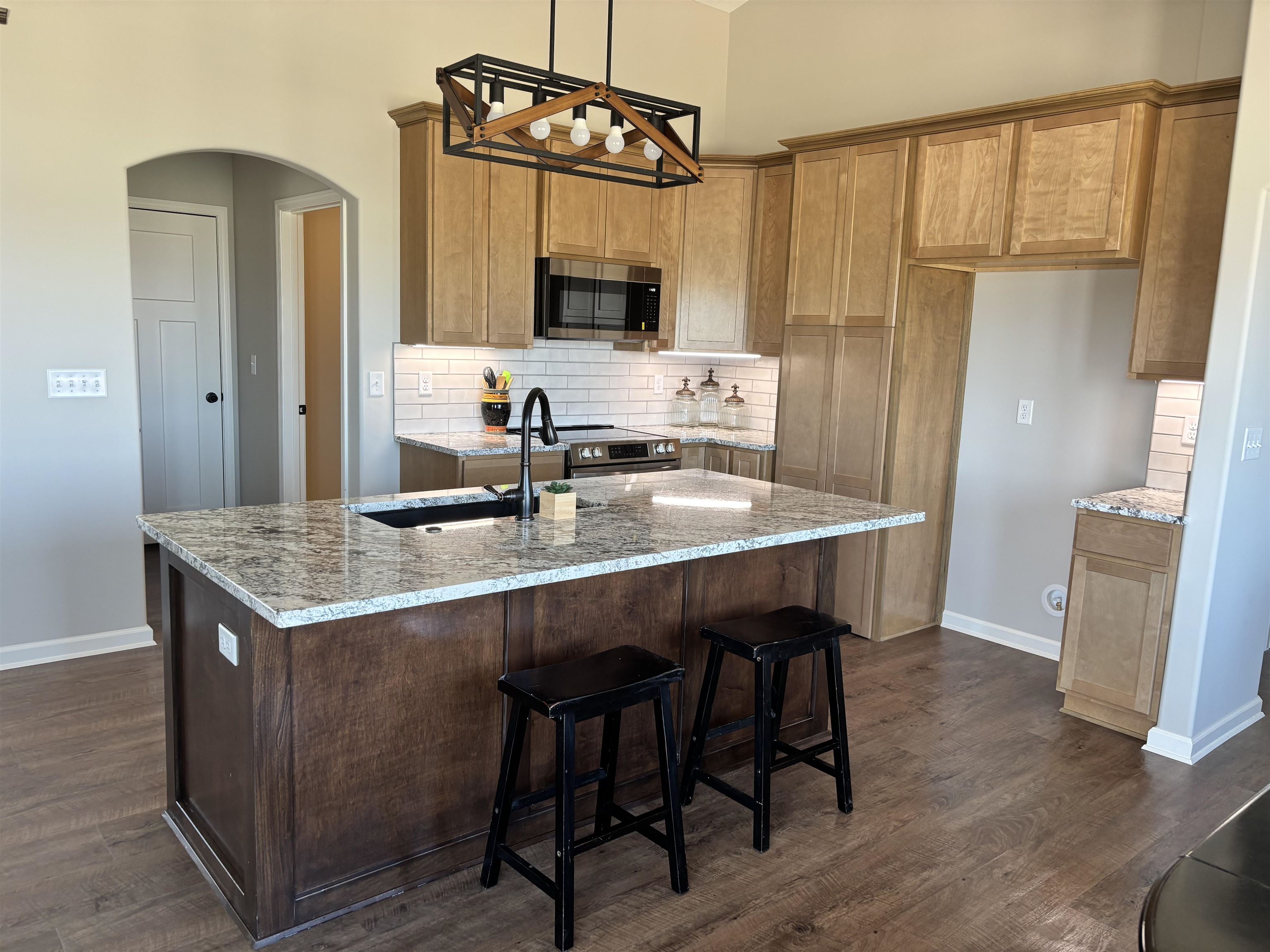 2618 E Spring Meadows Ct Property Photo 4