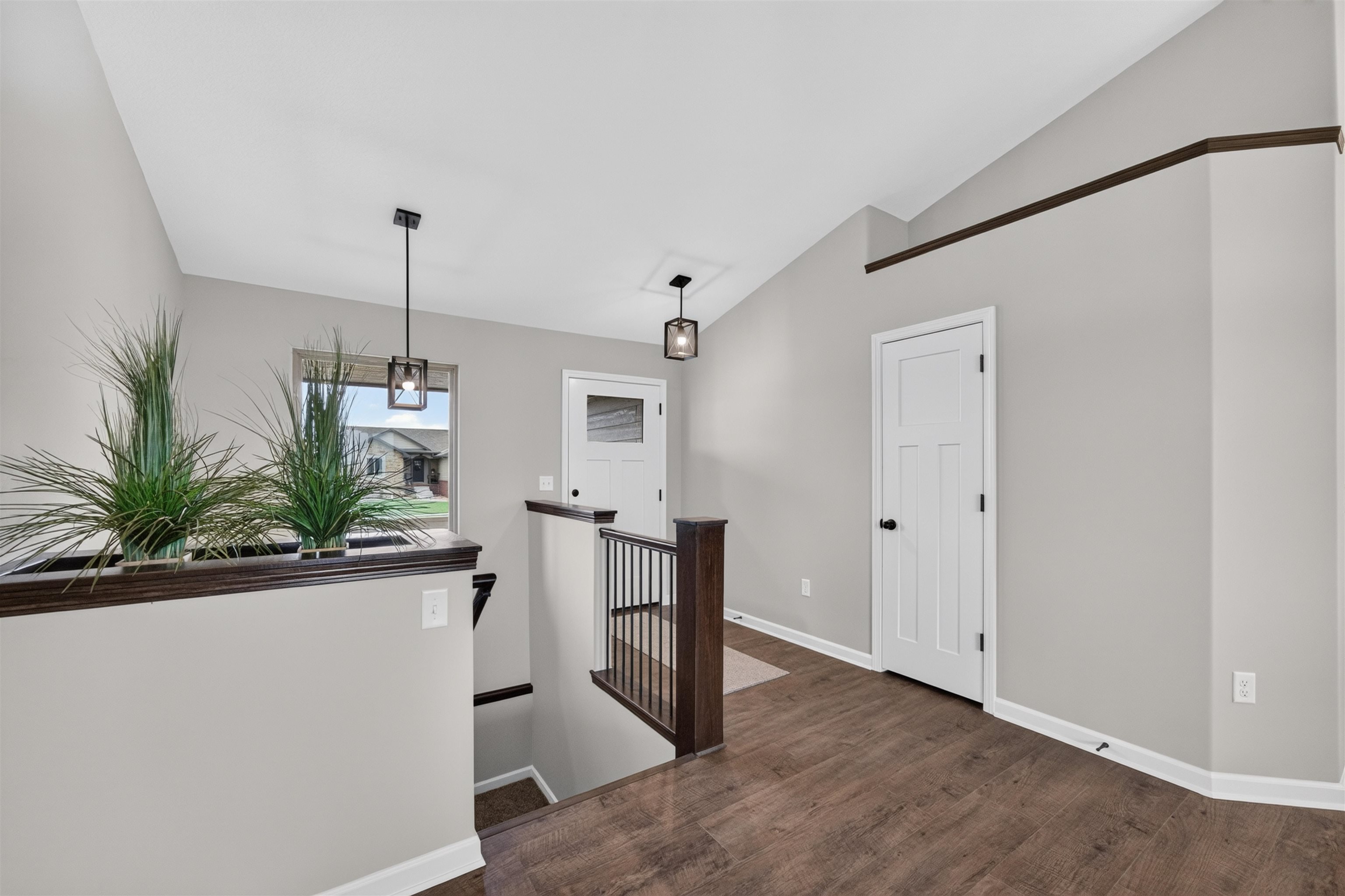2618 E Spring Meadows Ct Property Photo 6