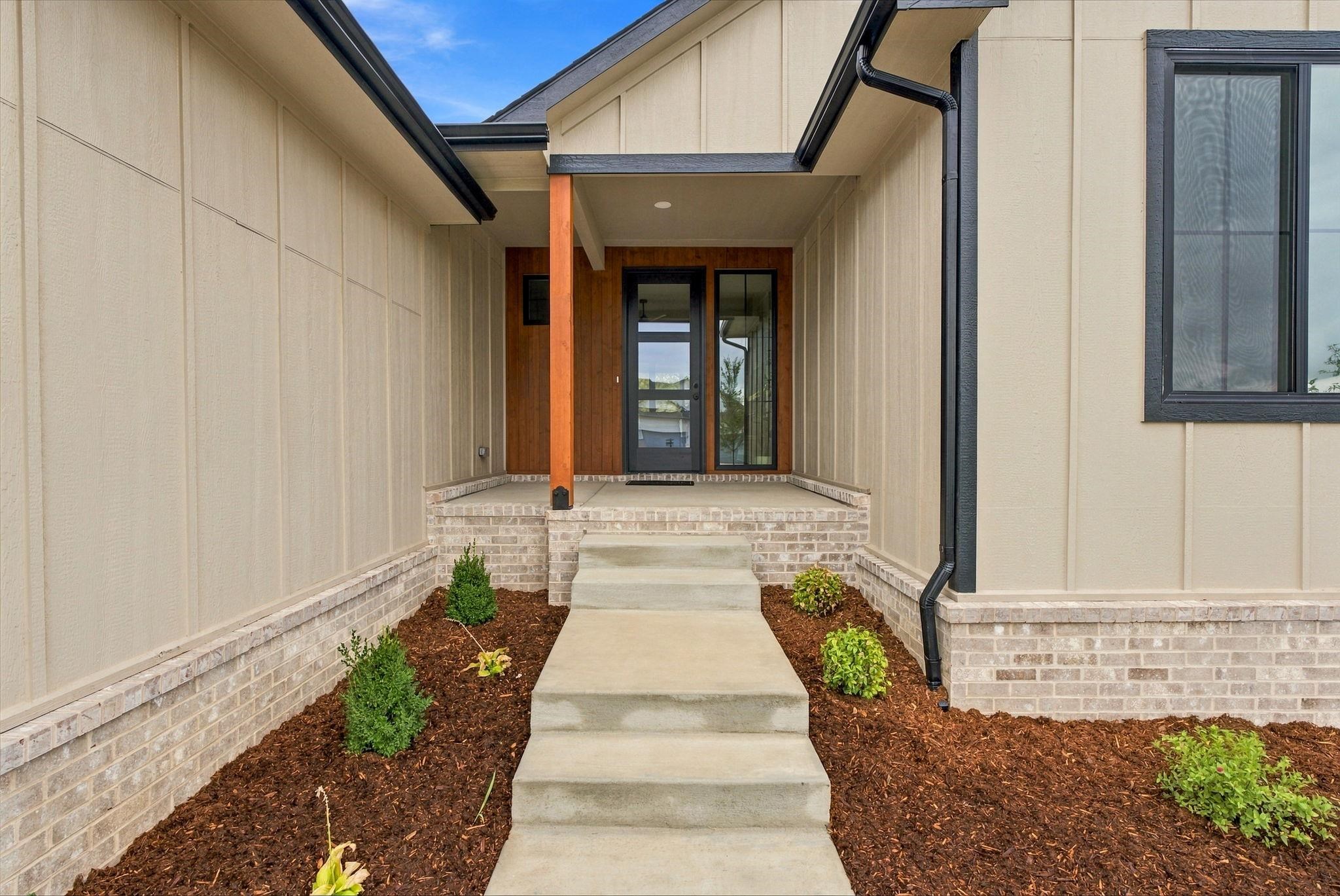 1420 W Cozy Hollow Property Photo 4