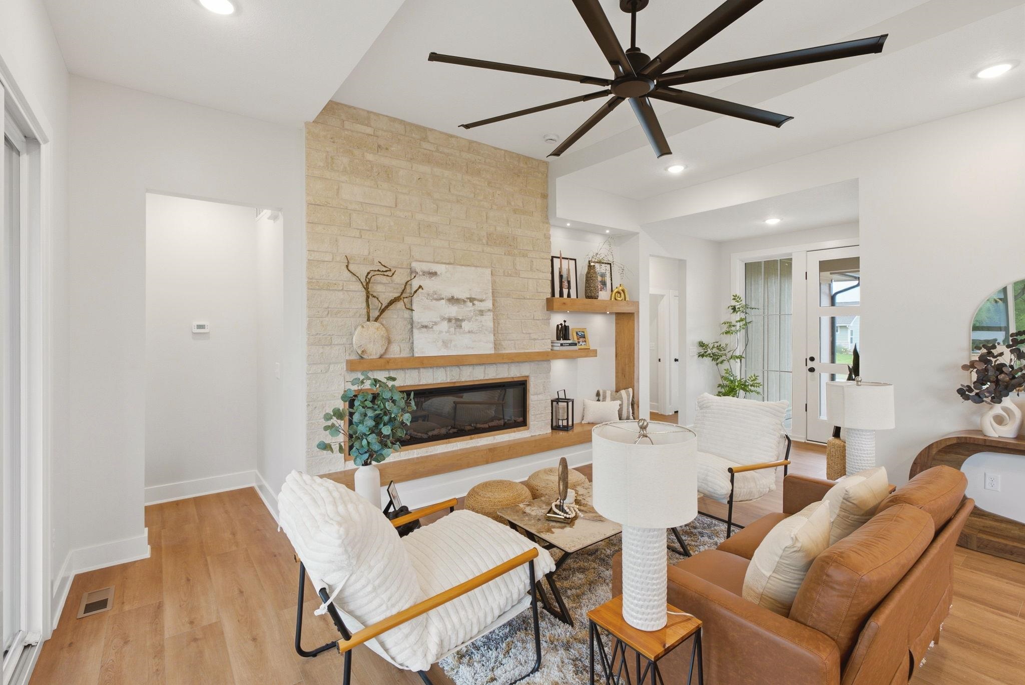 1420 W Cozy Hollow Property Photo 9