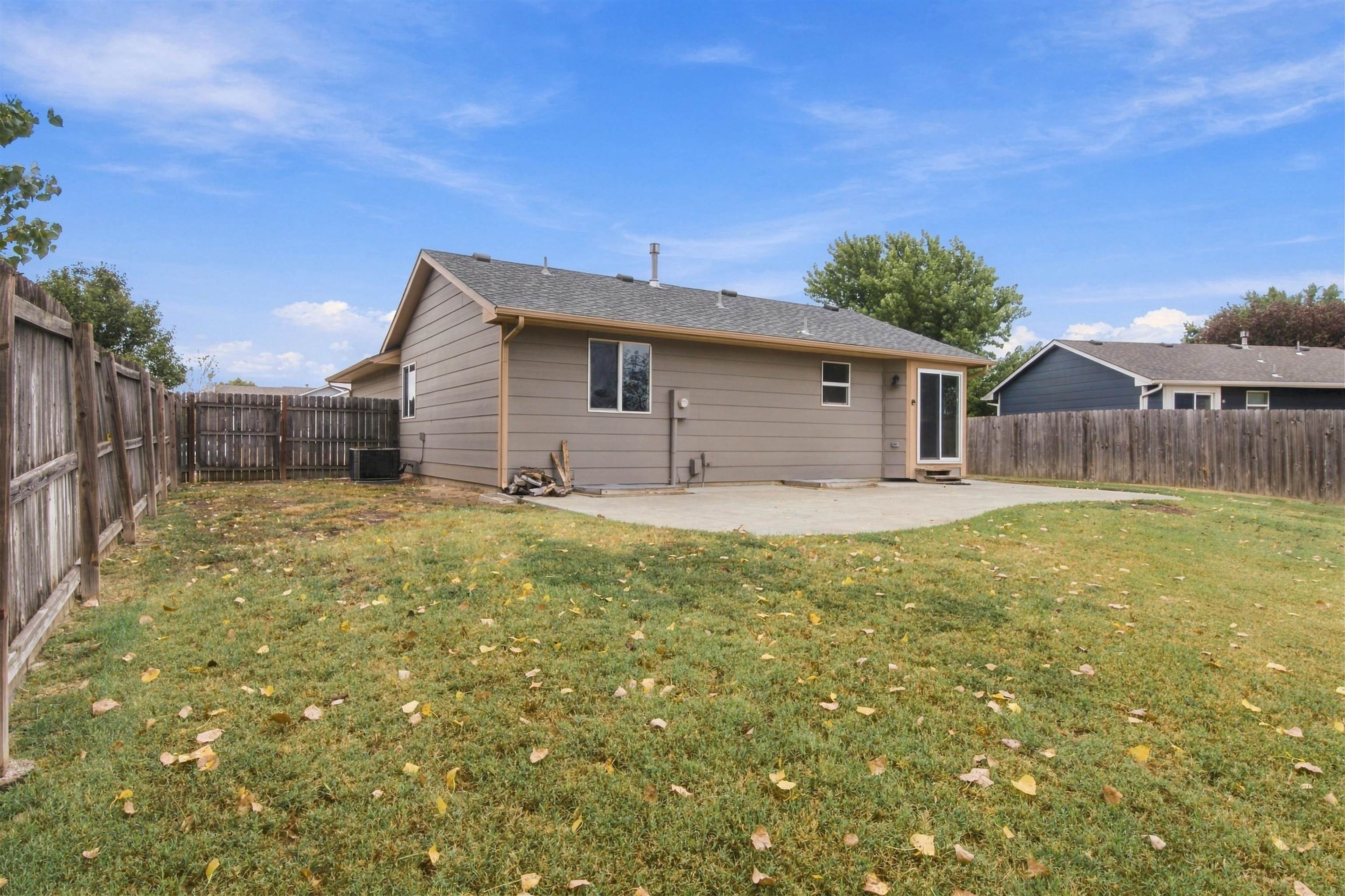1926 N Mcrae Dr Property Photo 27