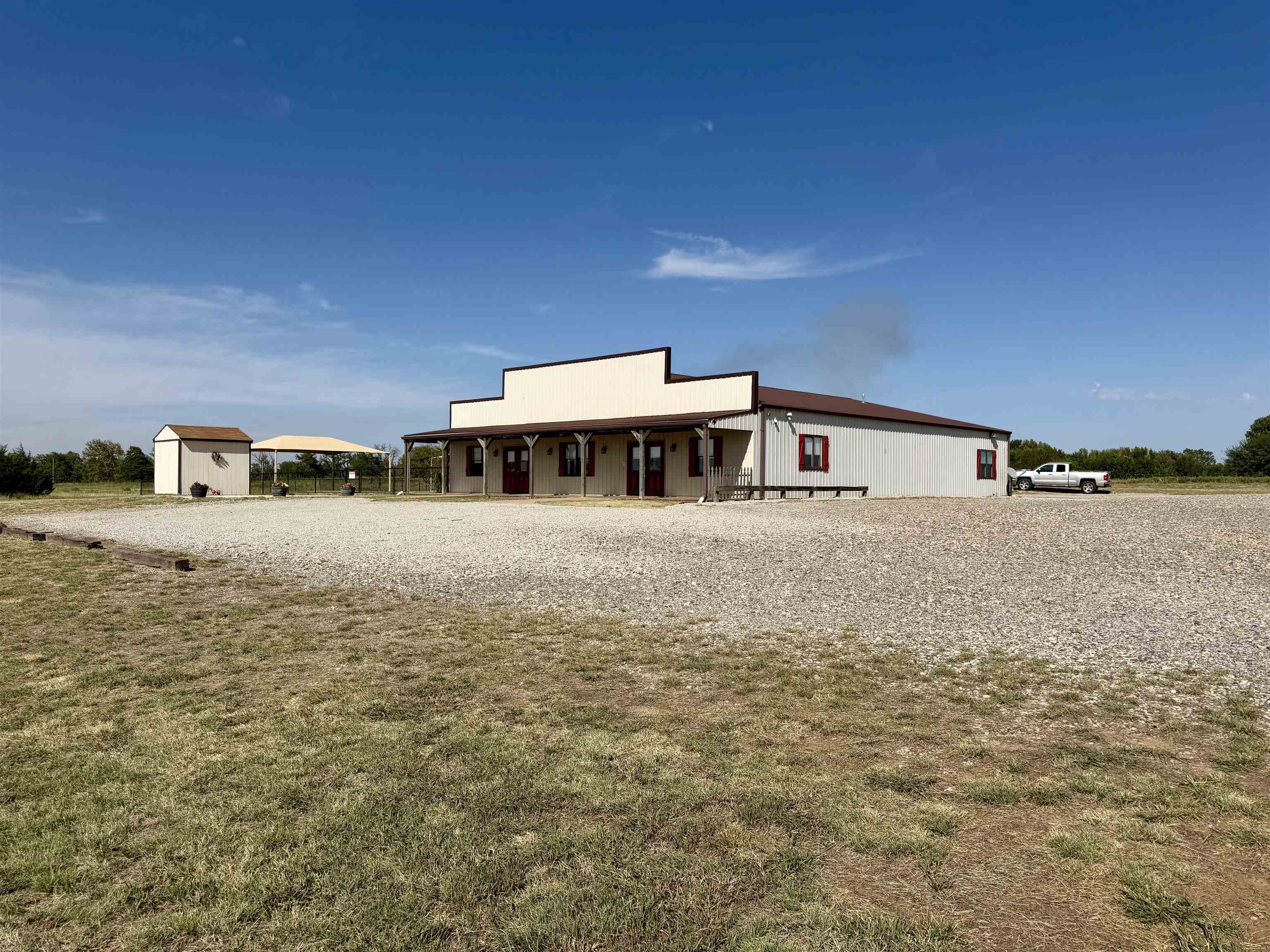 1321 Nine Iron Dr Property Photo 2