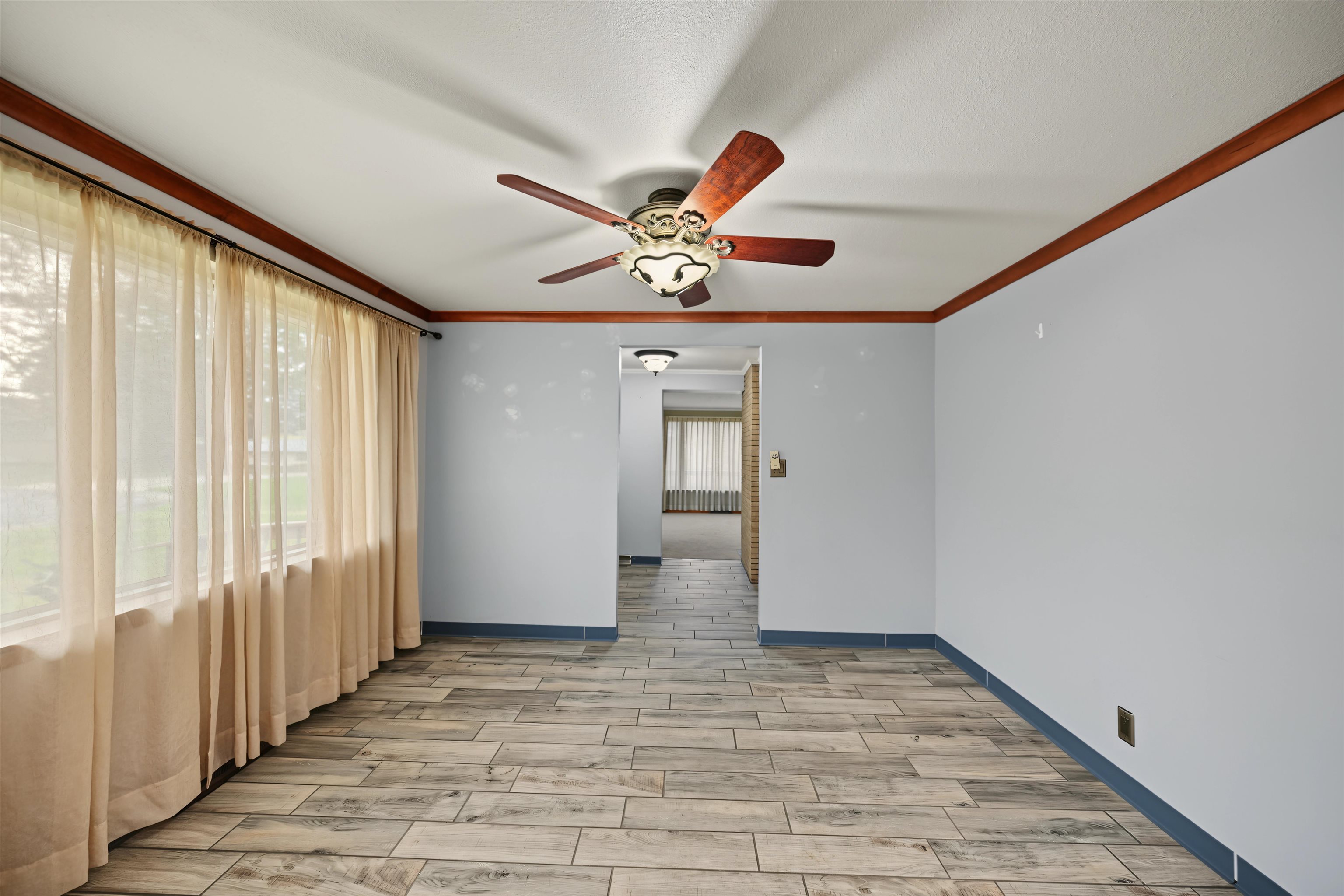 1116 Hillside Dr. Property Photo 11