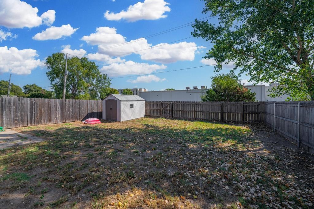 206 N Lamar Property Photo 29