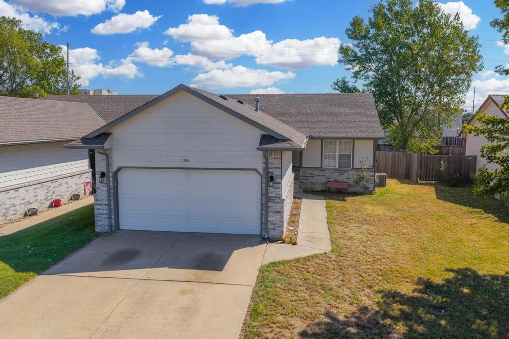 206 N Lamar Property Photo 31