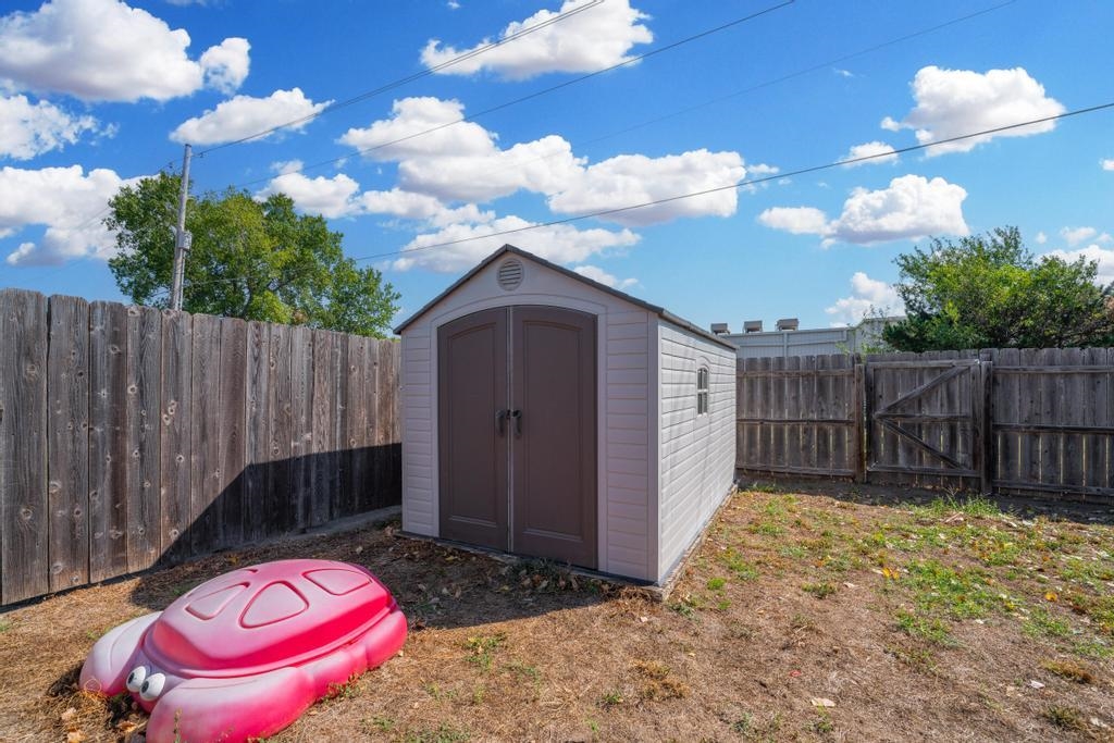 206 N Lamar Property Photo 32
