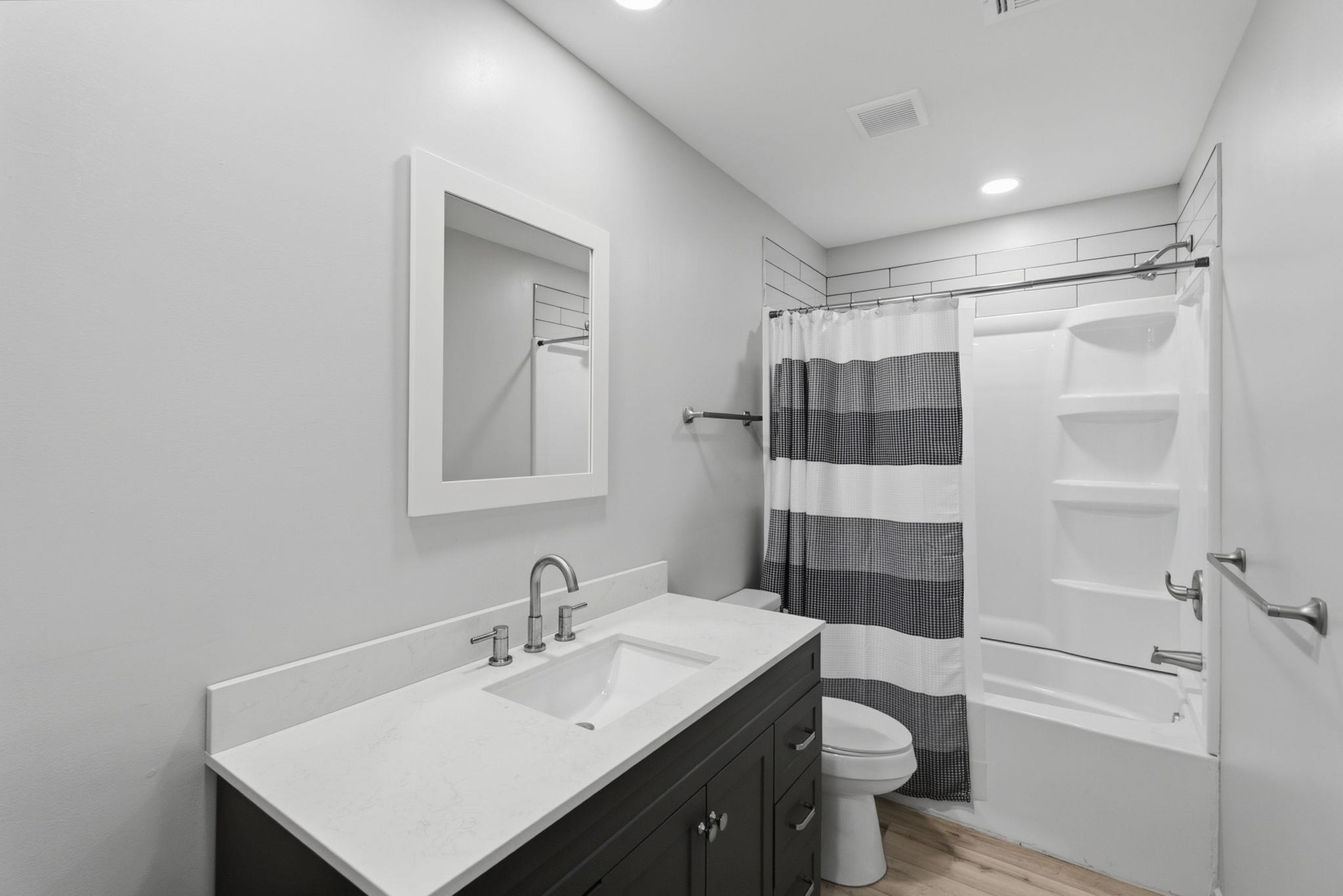 6559 N West Park View St Property Photo 13