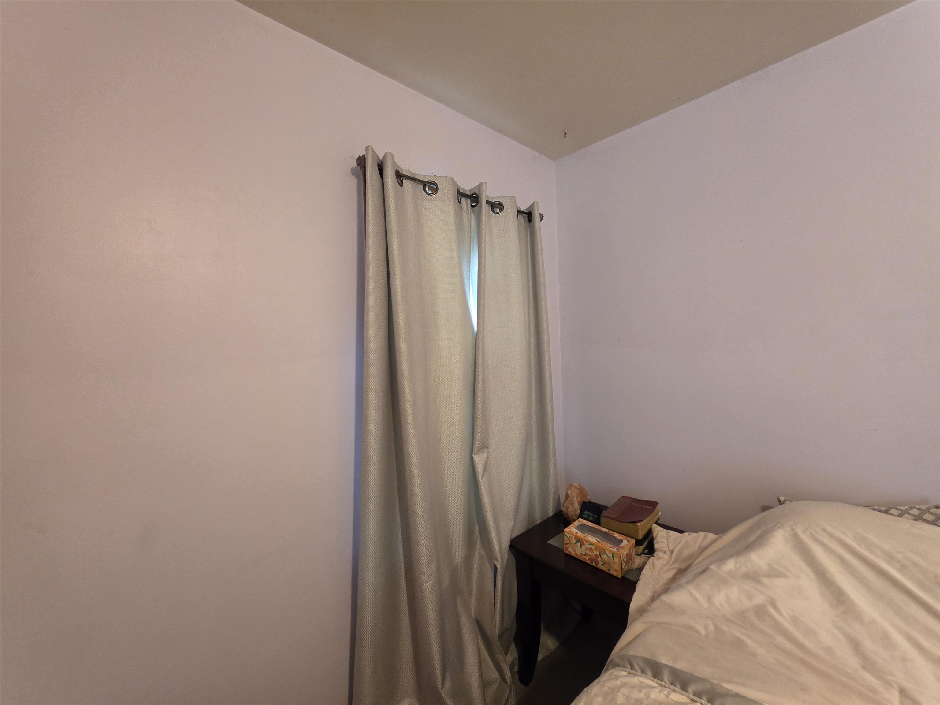 825 E Kirwin Ave Property Photo 9