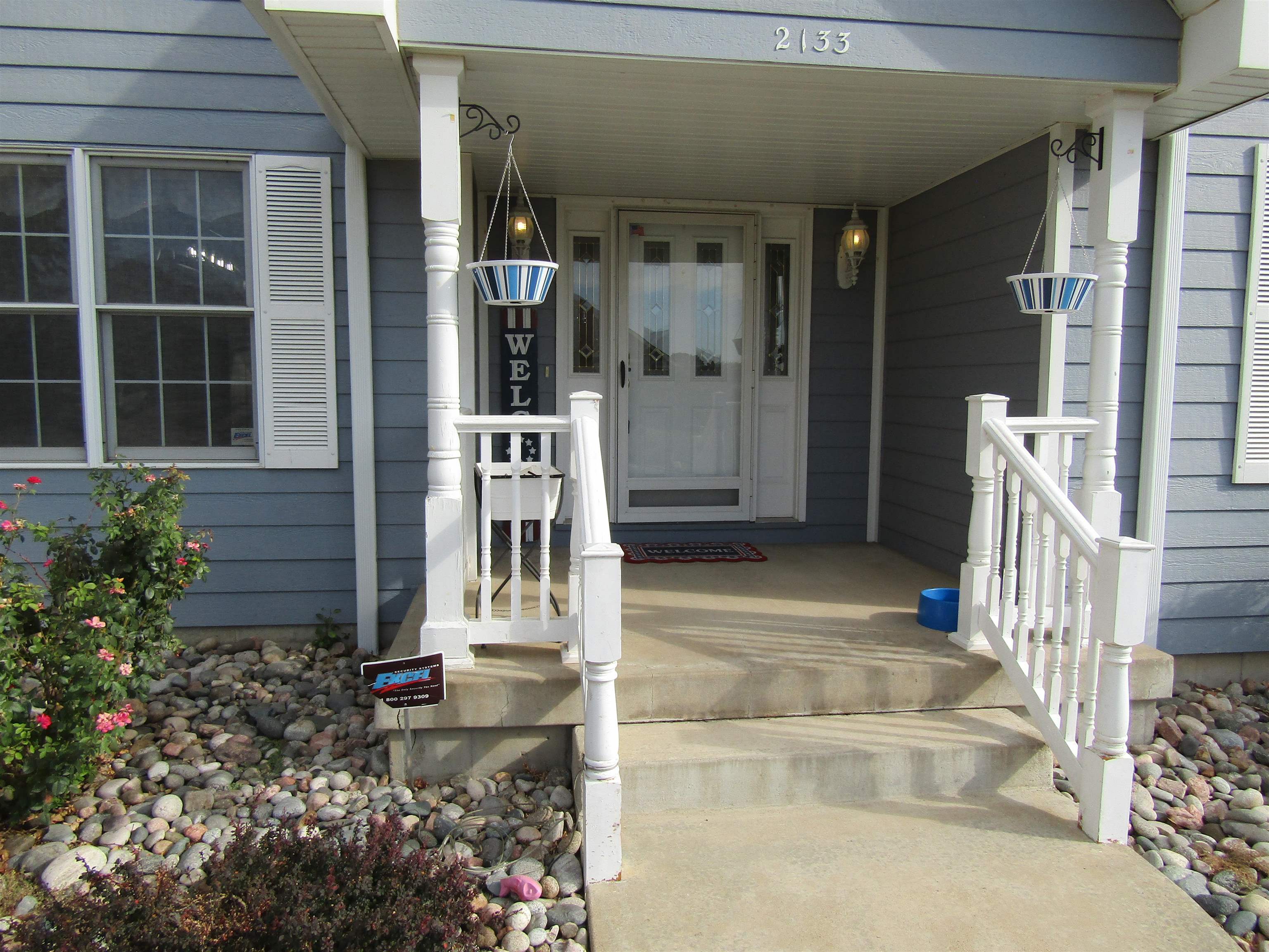 2133 Pheasant Ln. Property Photo 7