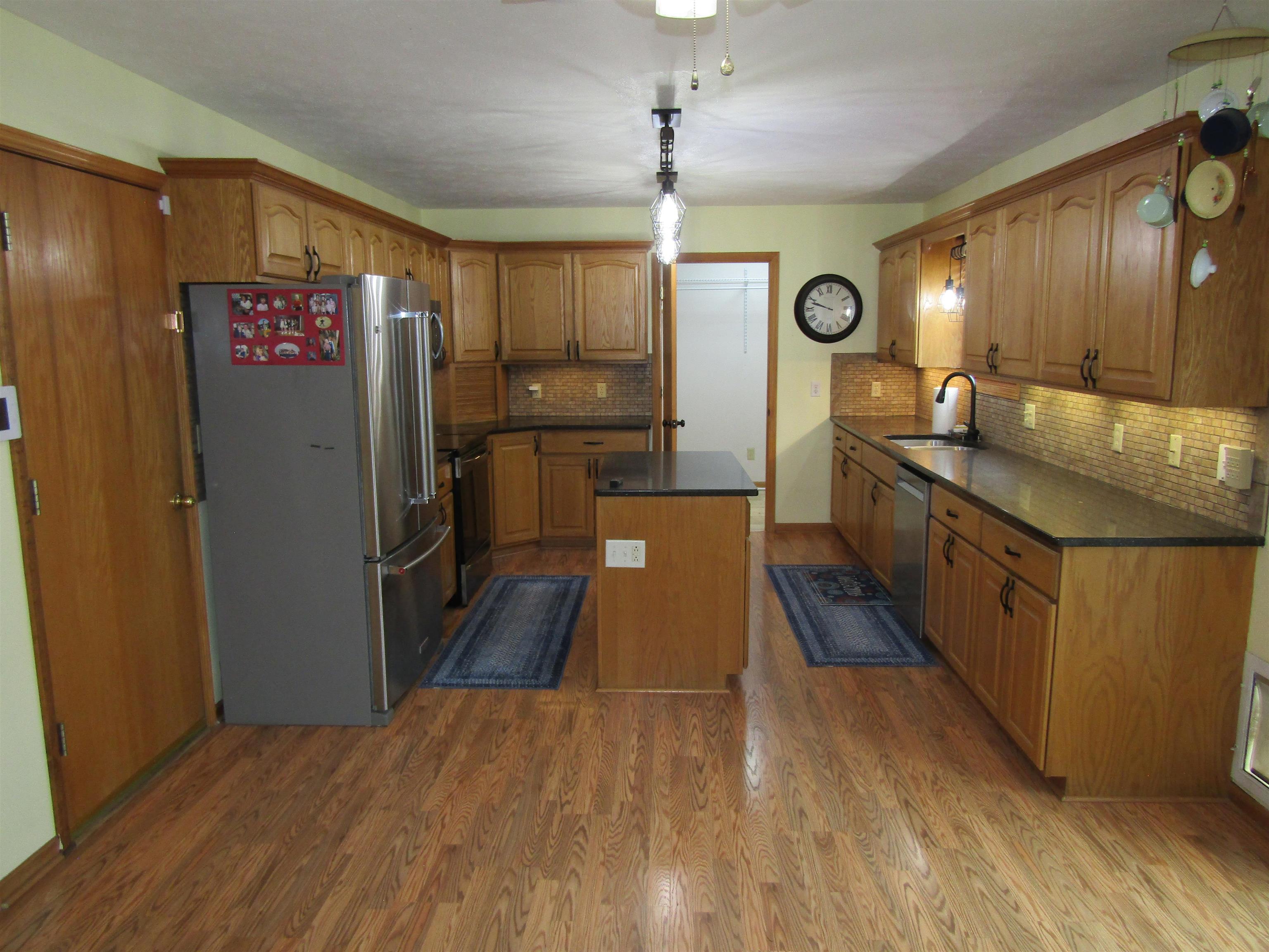 2133 Pheasant Ln. Property Photo 13