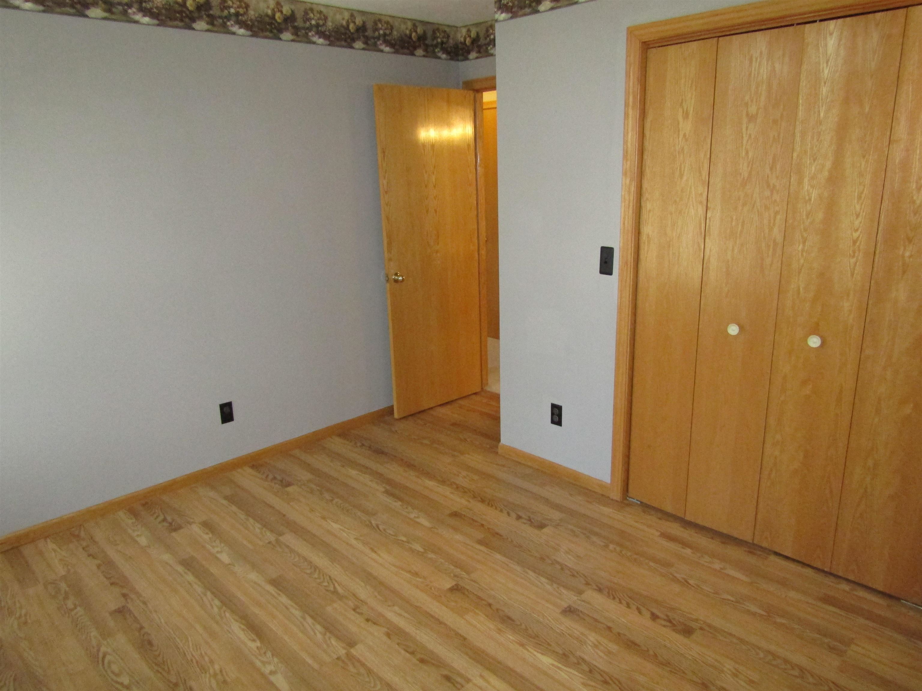 2133 Pheasant Ln. Property Photo 28