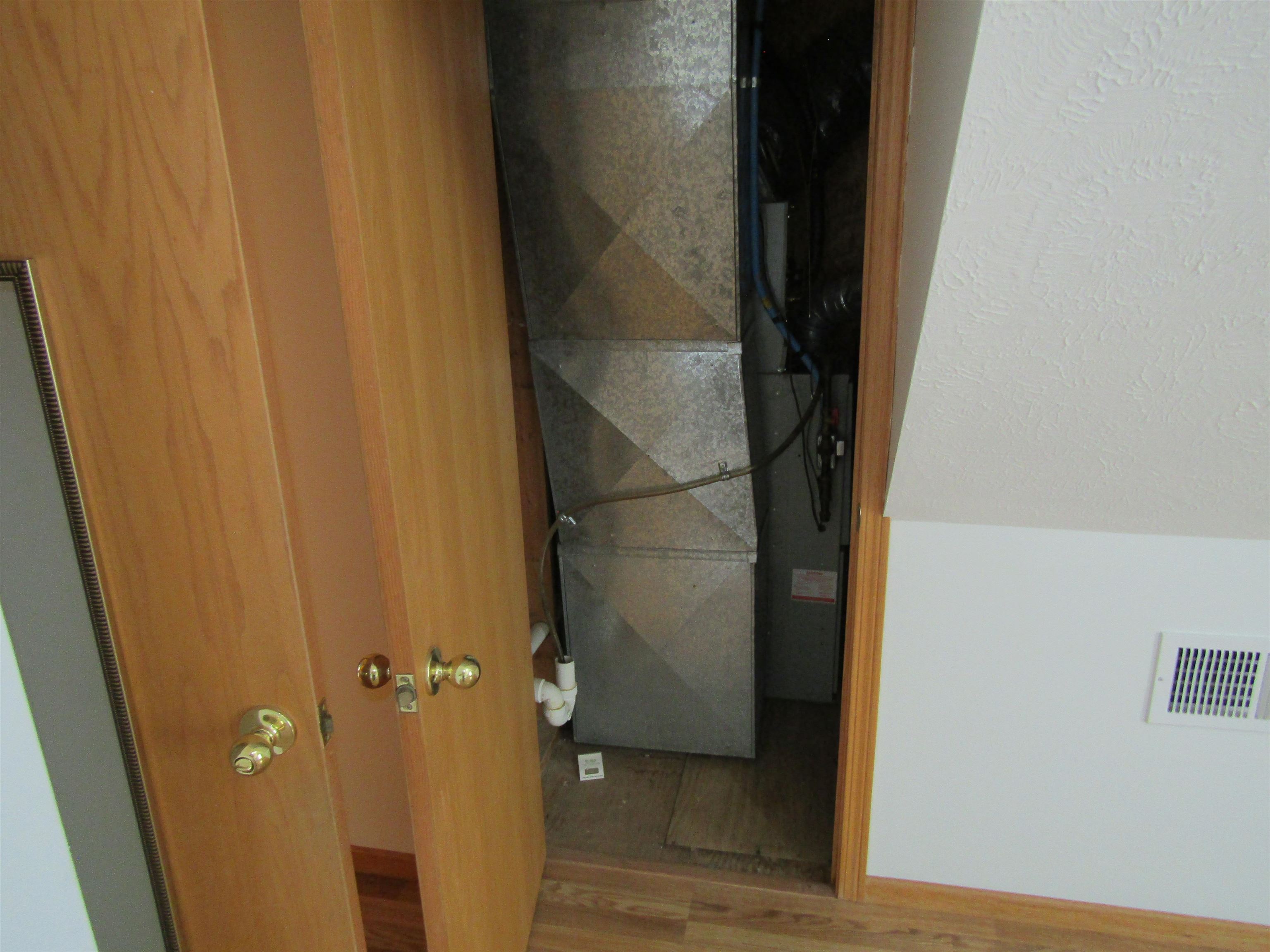 2133 Pheasant Ln. Property Photo 30