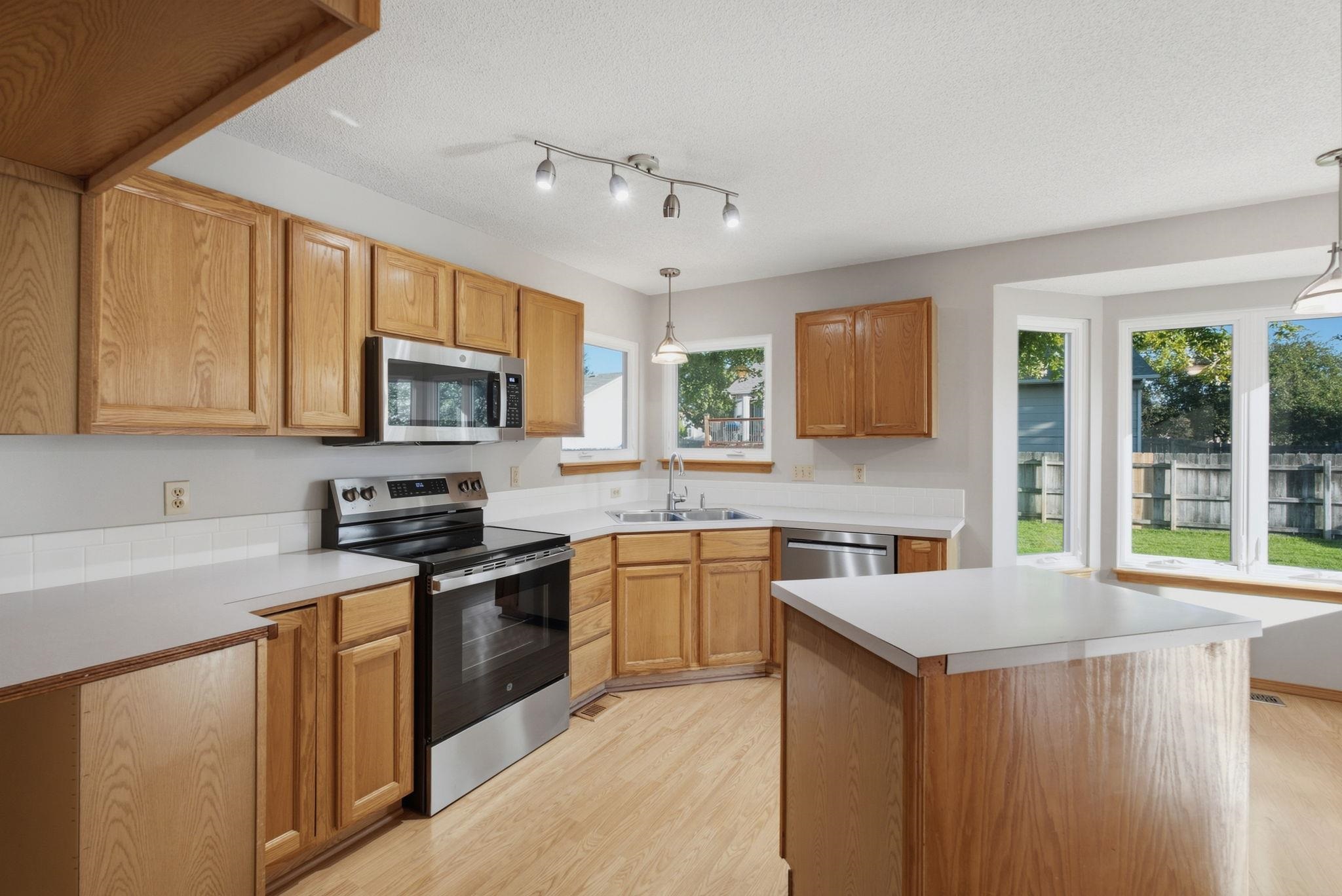 11514 W Westport Property Photo 11