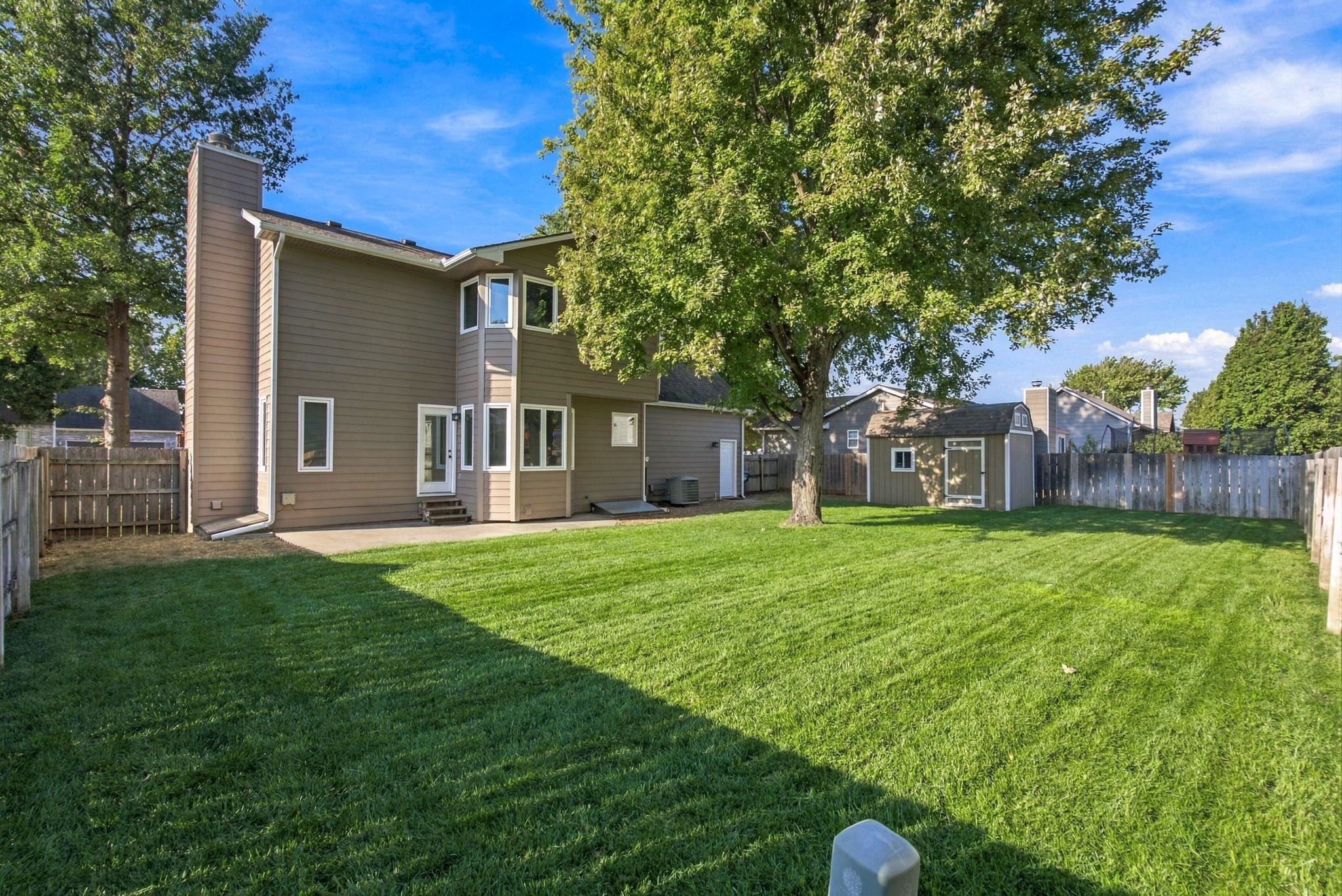 11514 W Westport Property Photo 31