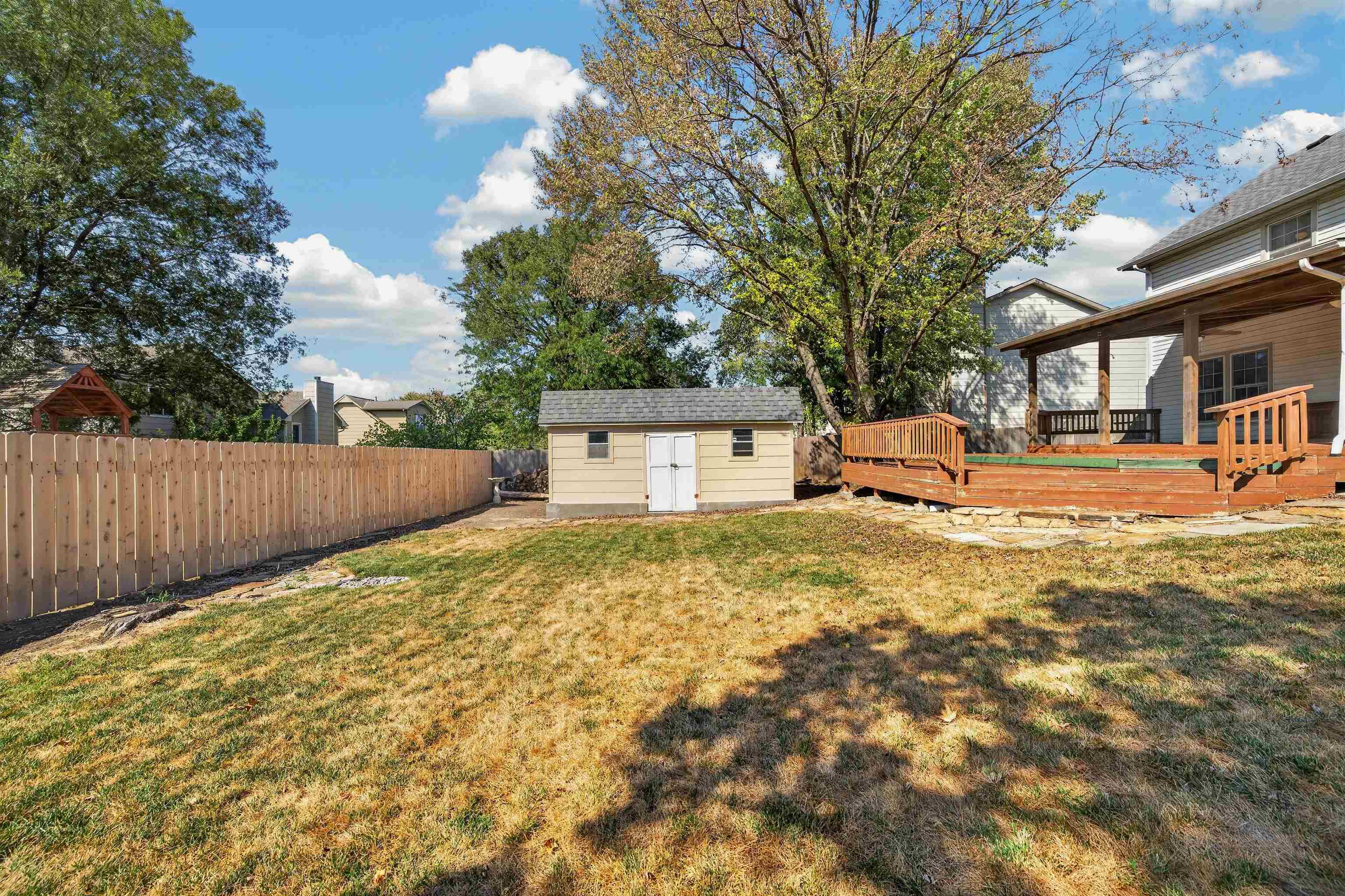 4364 N Eagle Lake Ct Property Photo 33