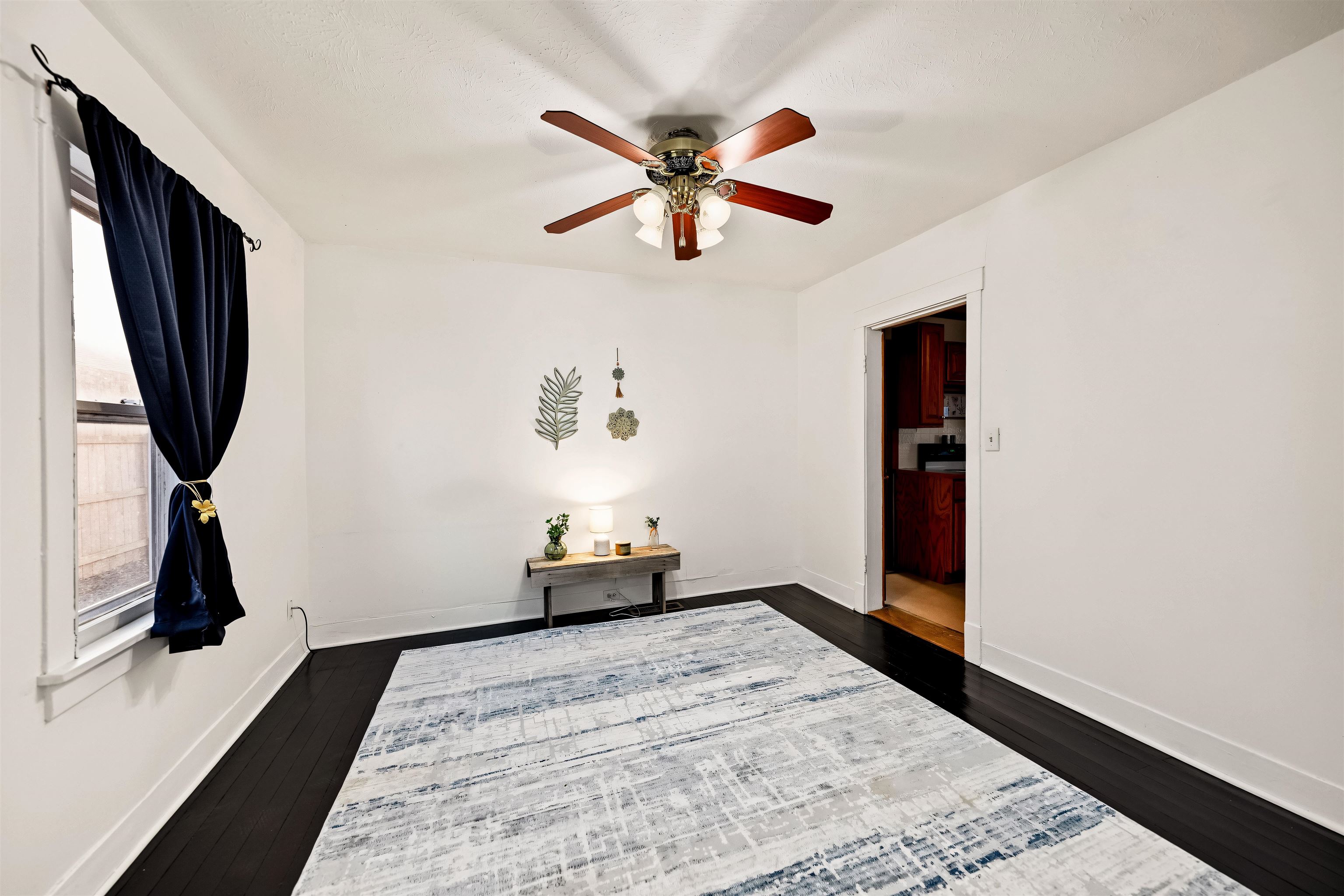 1117 N 8th St Property Photo 6
