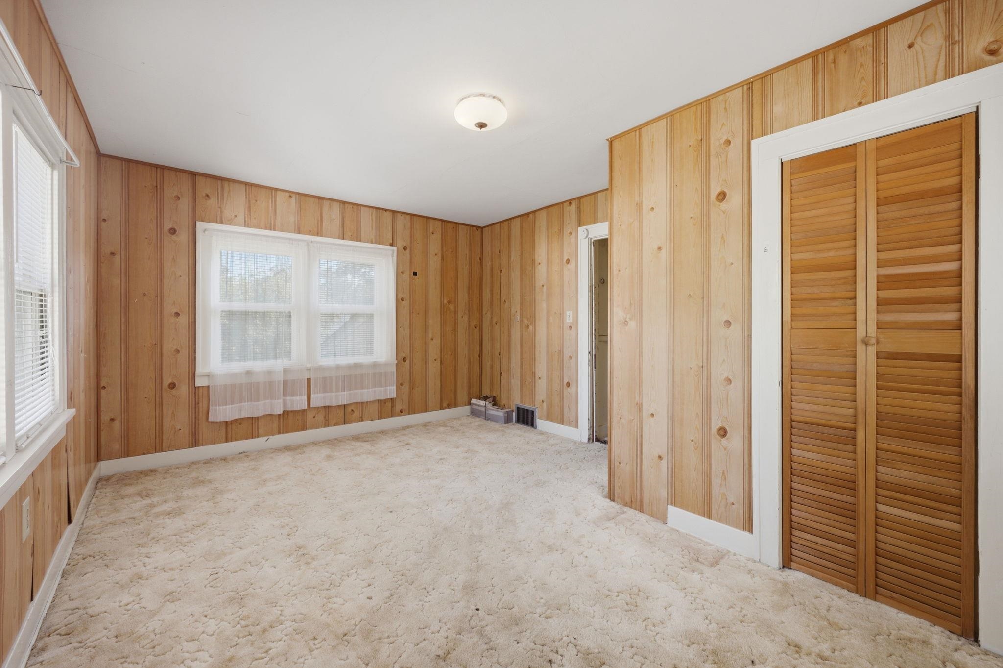 157 N Richmond Property Photo 23