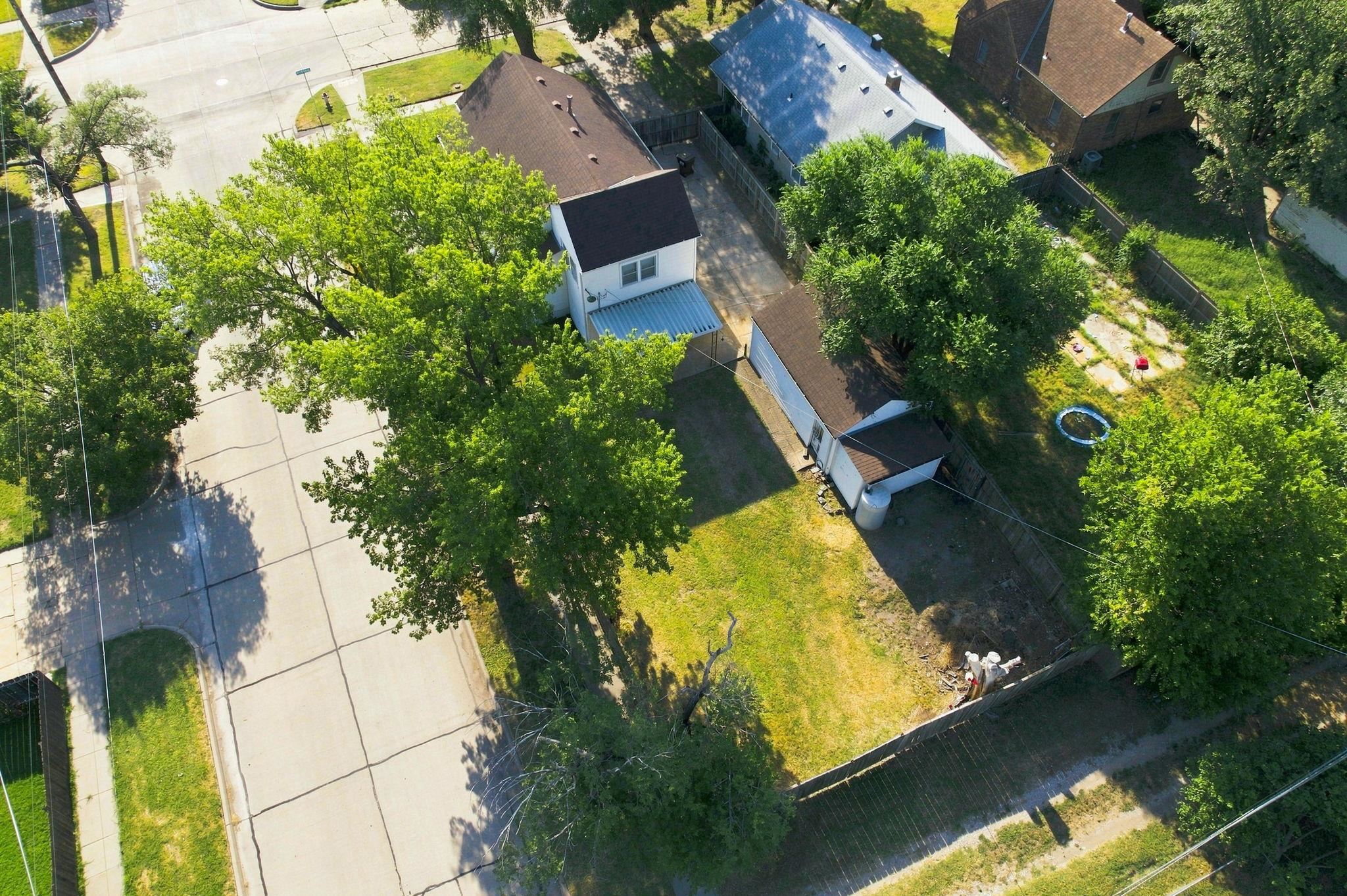 157 N Richmond Property Photo 27