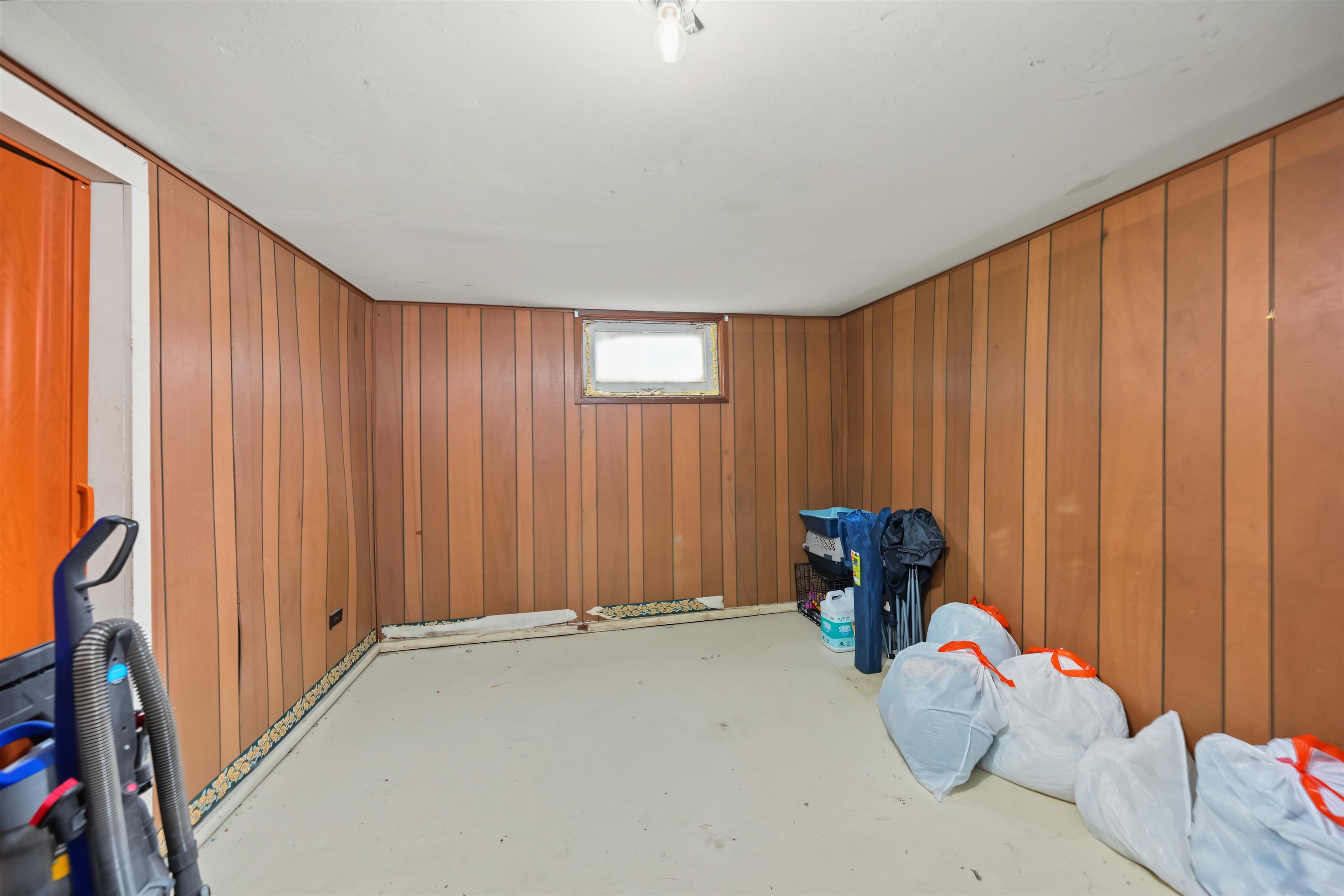 614 Charles St Property Photo 13