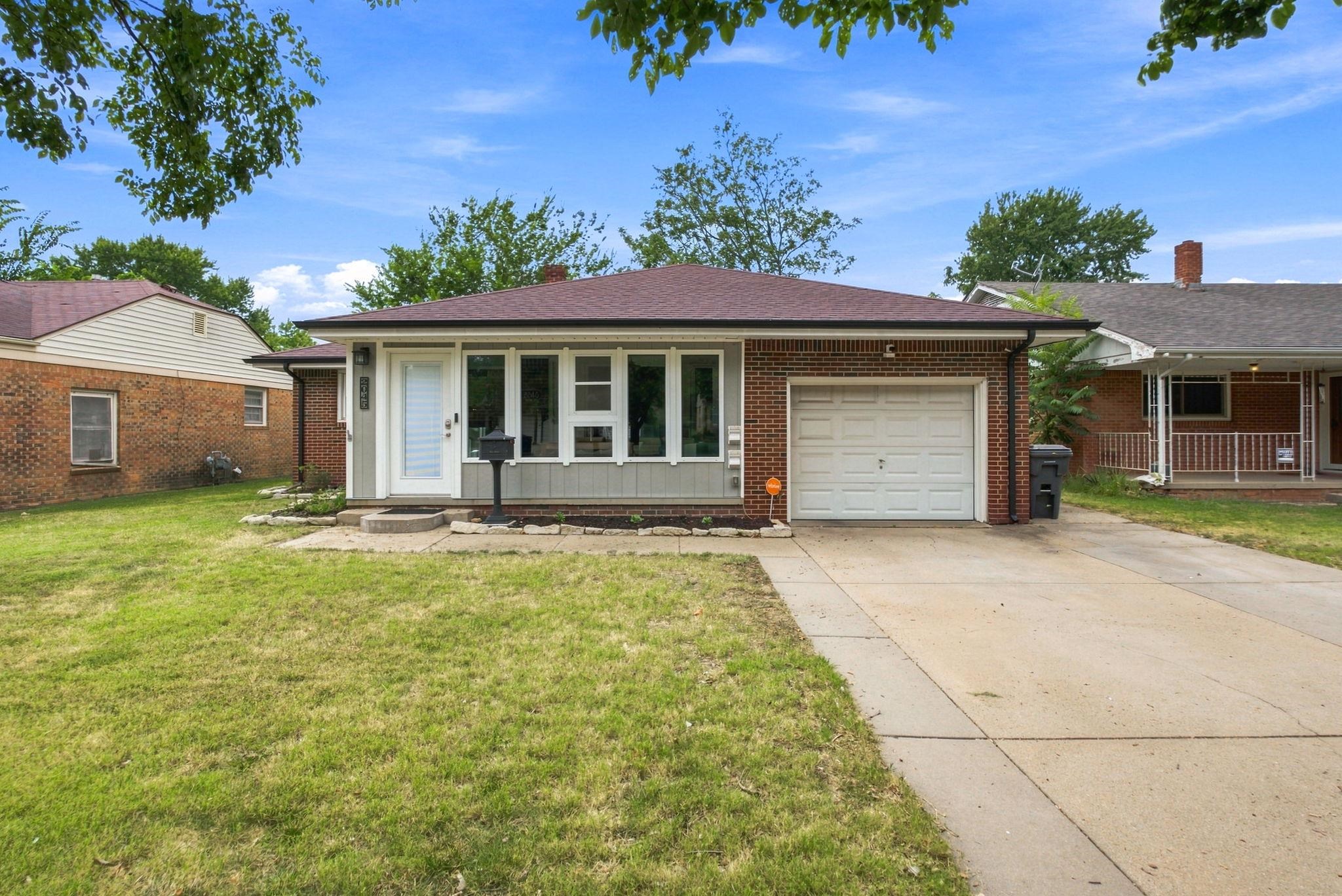2045 S Estelle Ave. Property Photo 3