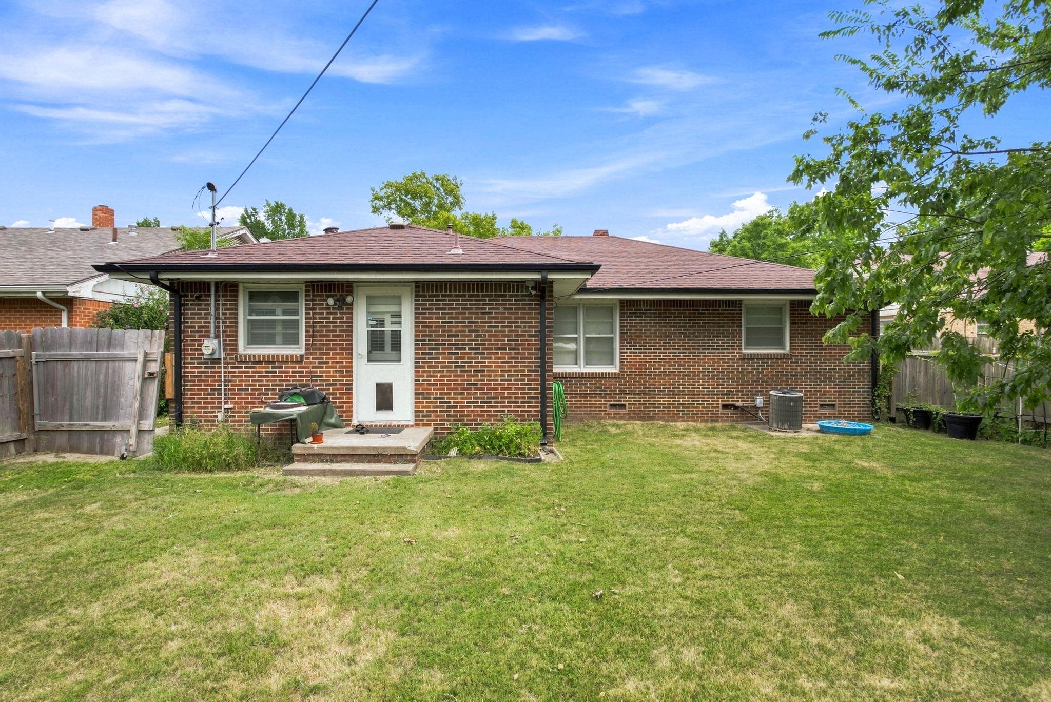2045 S Estelle Ave. Property Photo 26